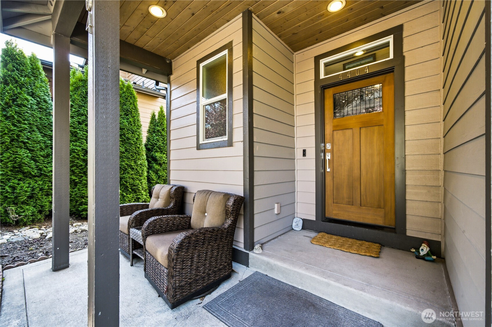 4404 Forest Drive Property Photo 2