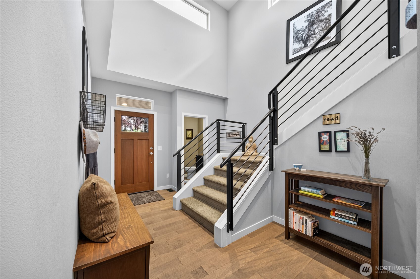 4404 Forest Drive Property Photo 4