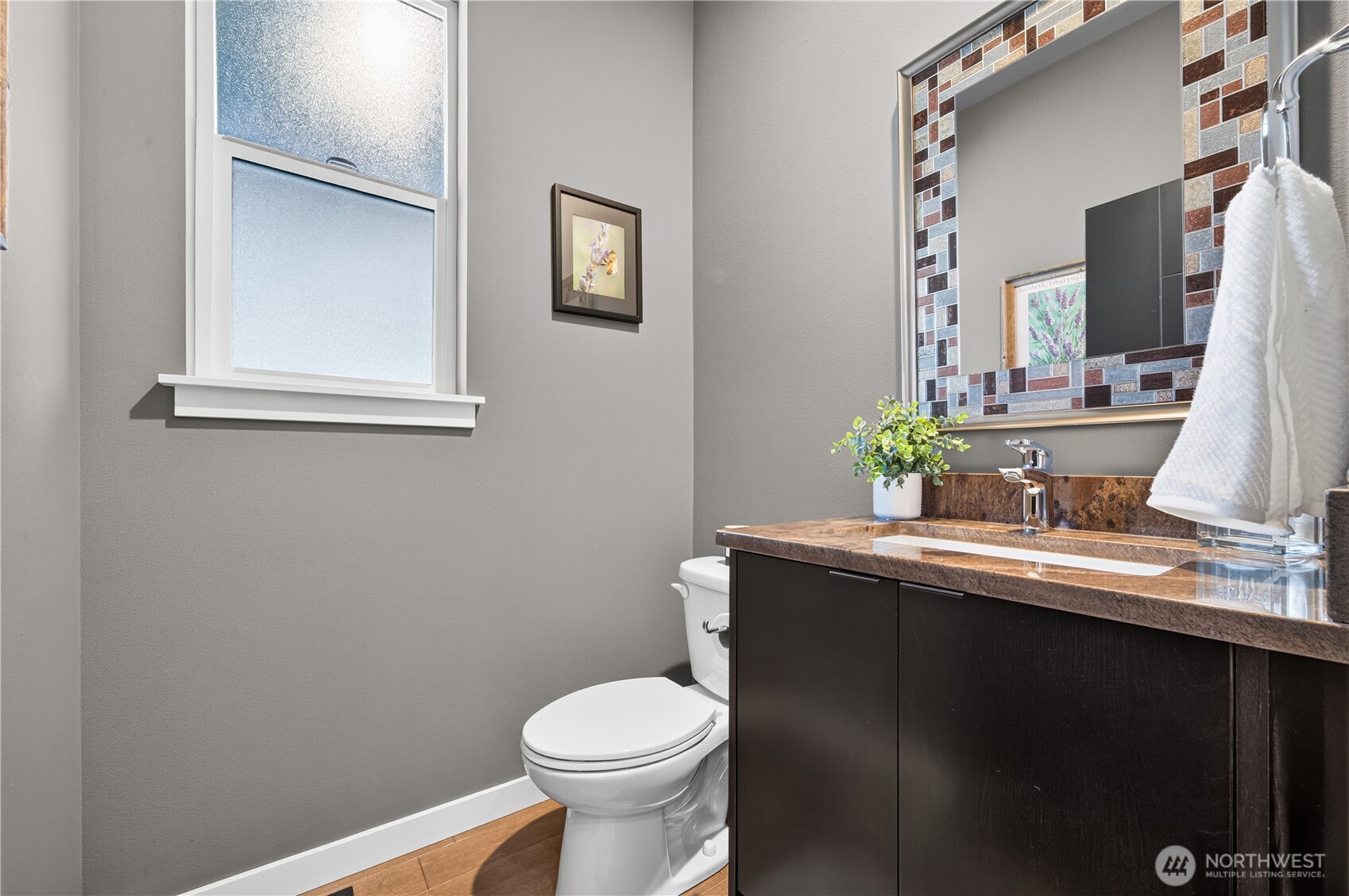 4404 Forest Drive Property Photo 5