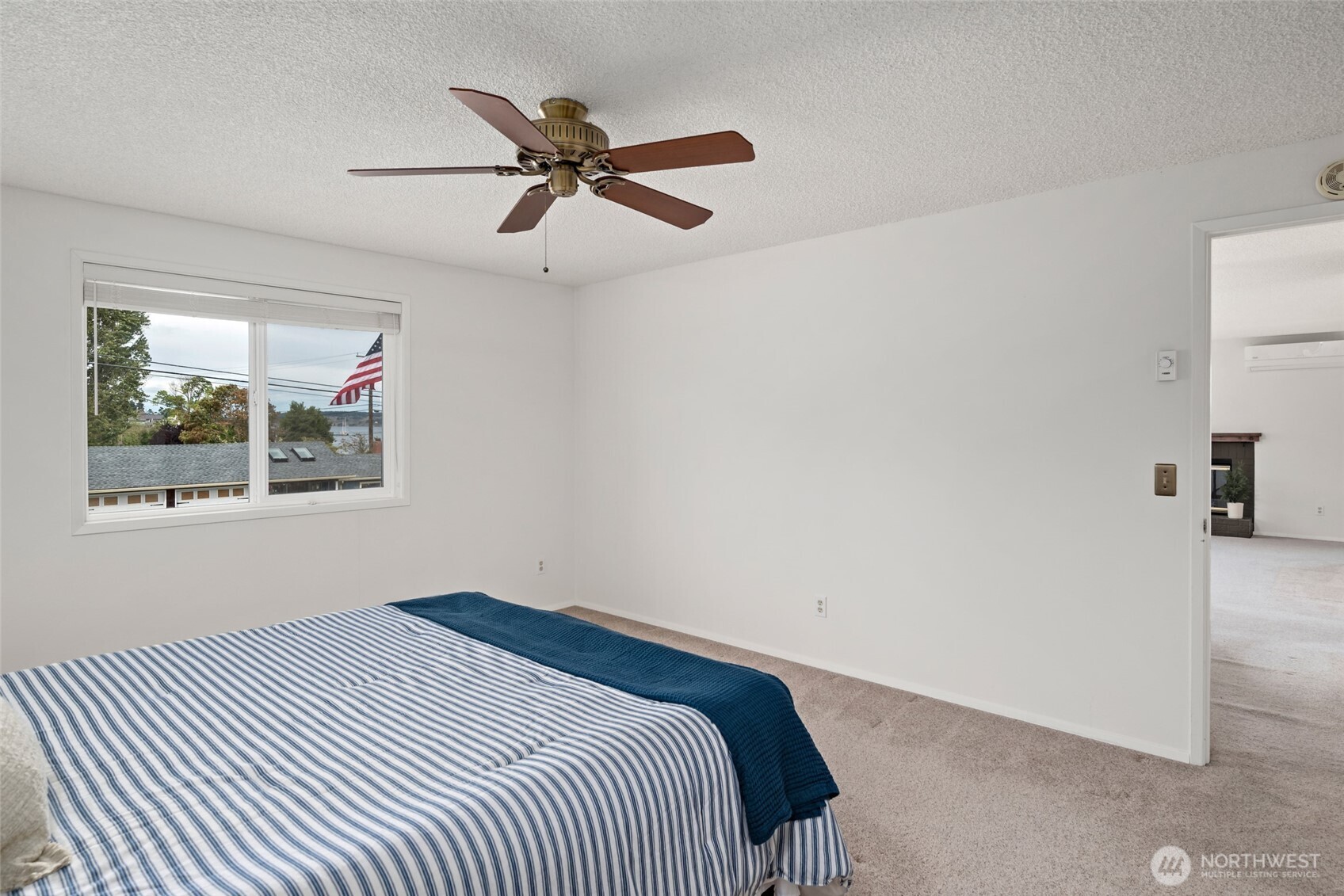 809 Ne Perkins Street Property Photo 14
