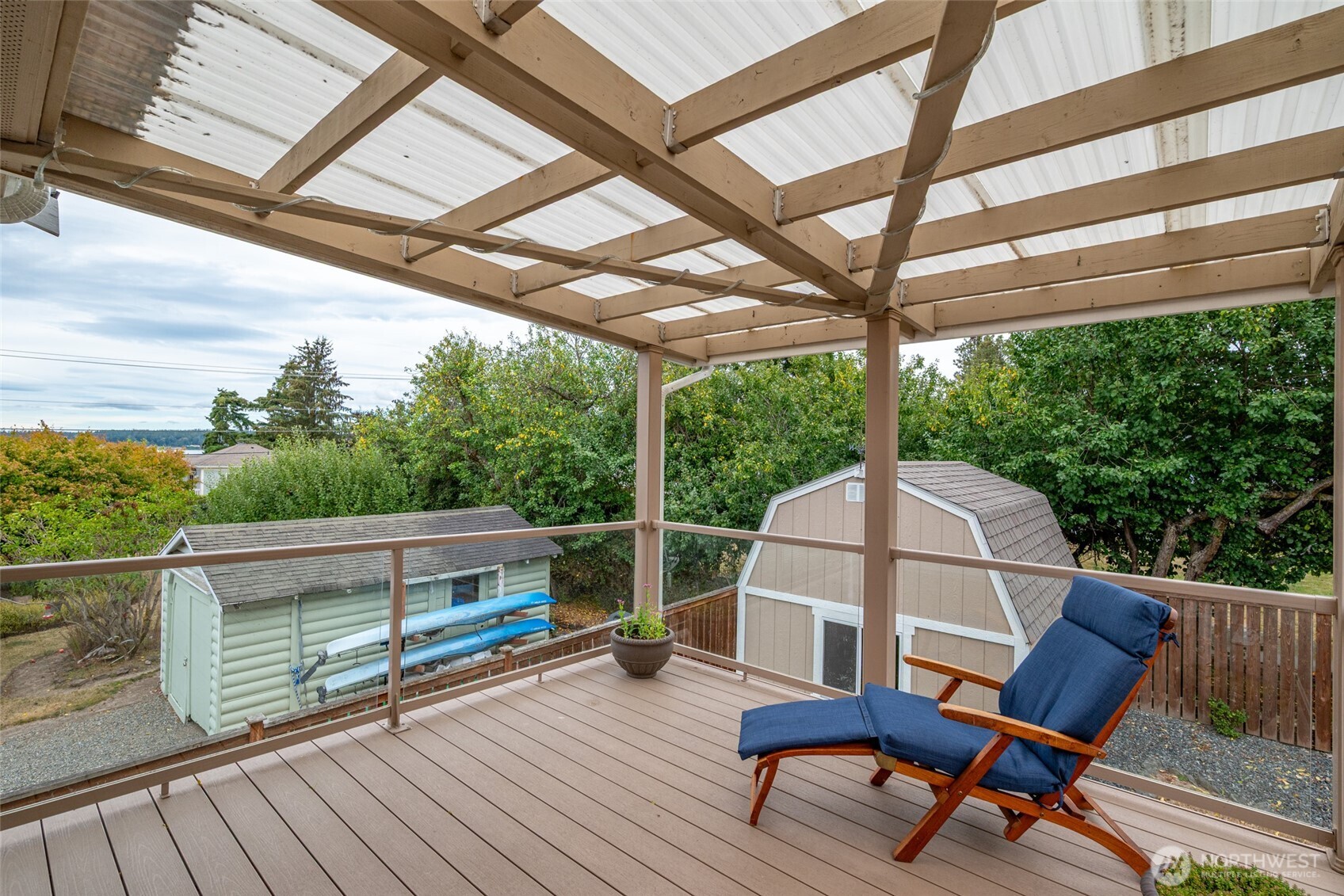 809 Ne Perkins Street Property Photo 27