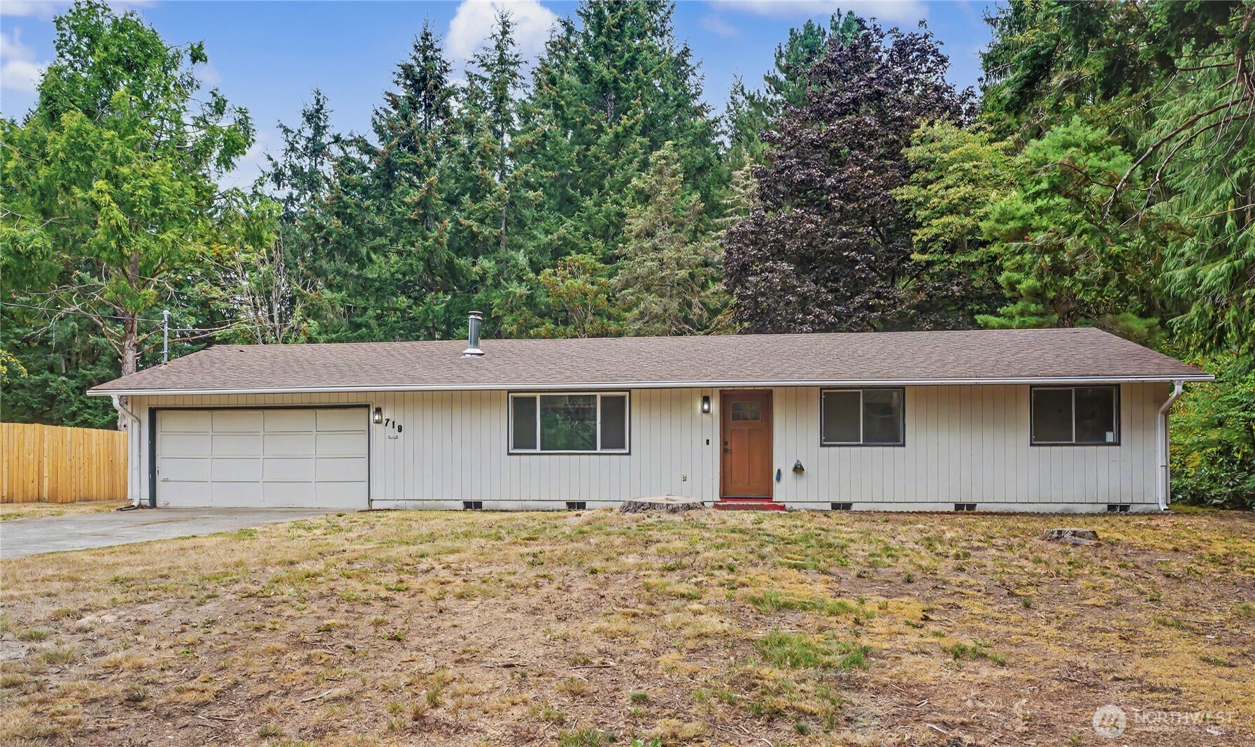 718 73rd Avenue Property Photo 1