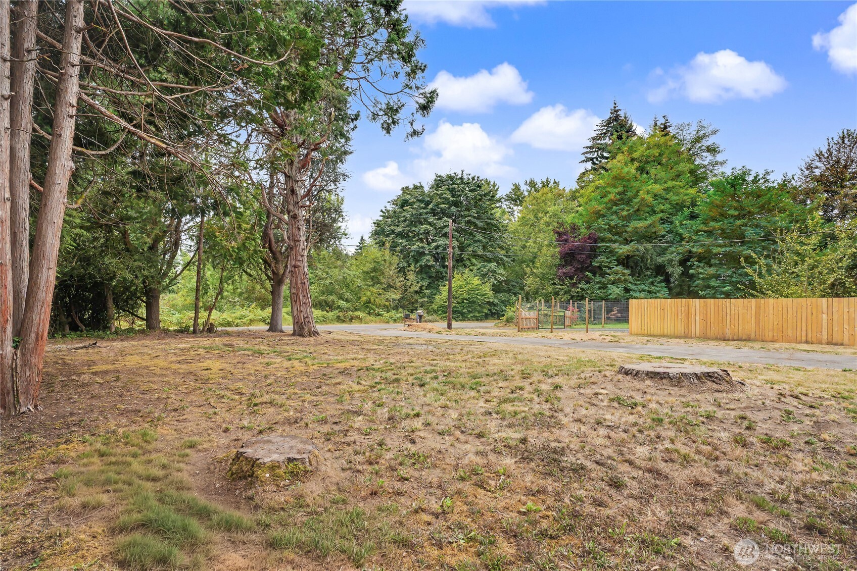 718 73rd Avenue Property Photo 2