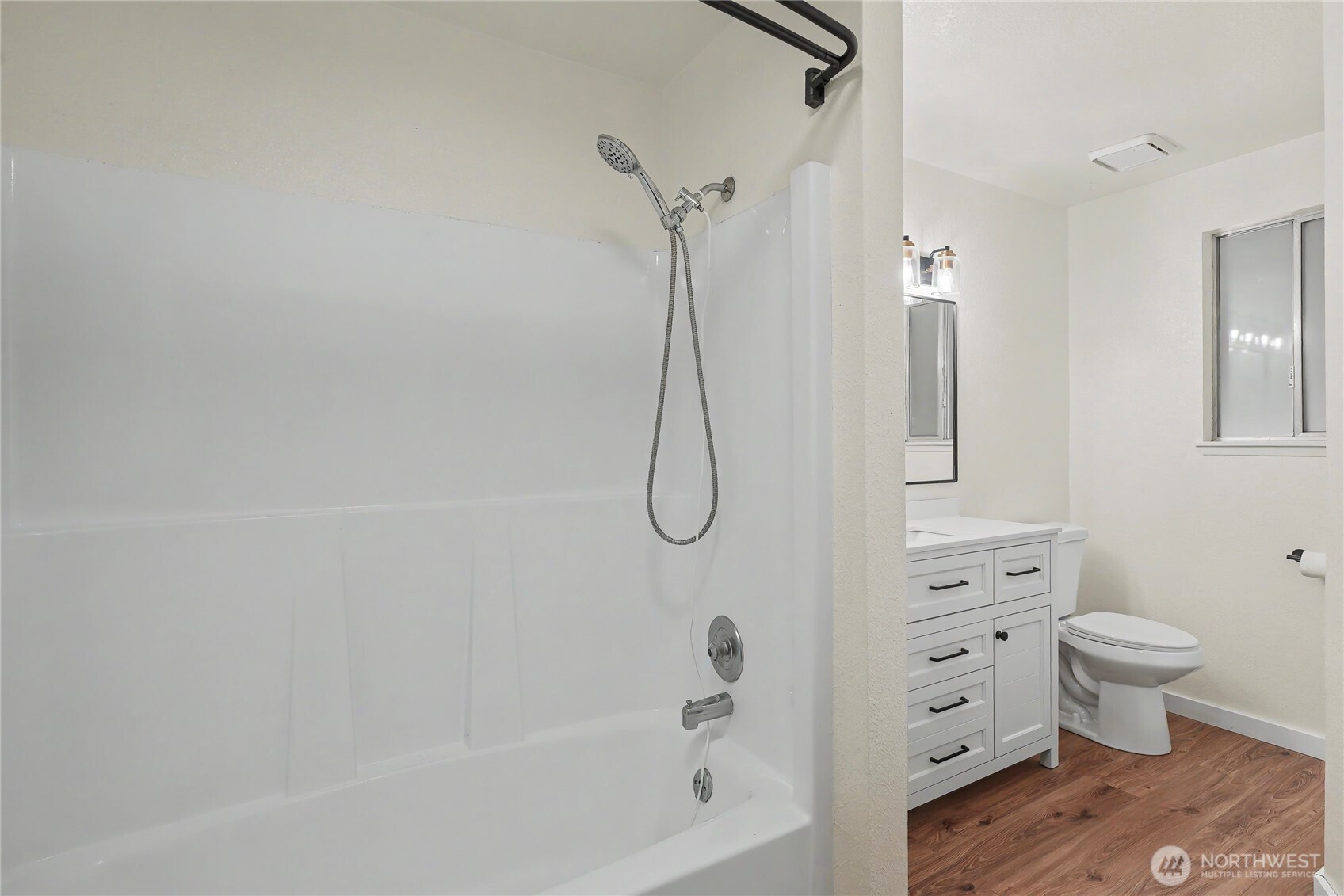 718 73rd Avenue Property Photo 11