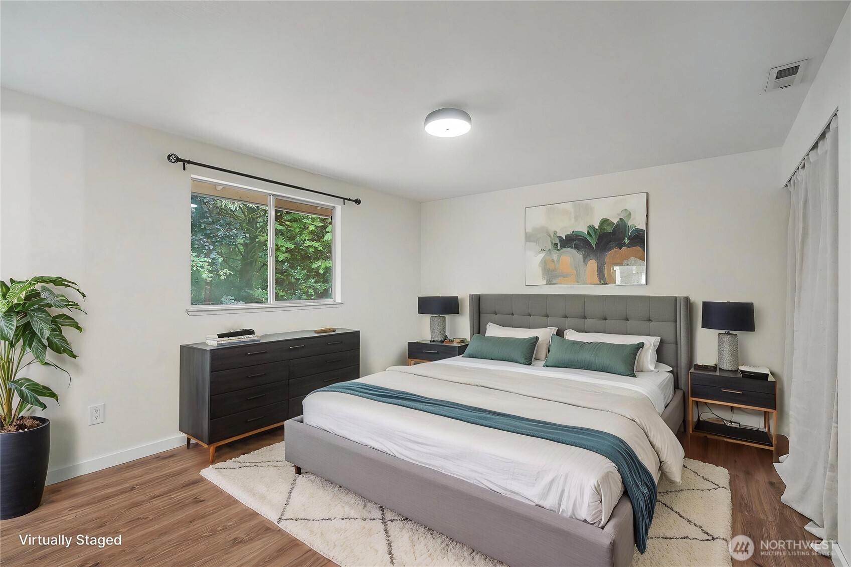 718 73rd Avenue Property Photo 14