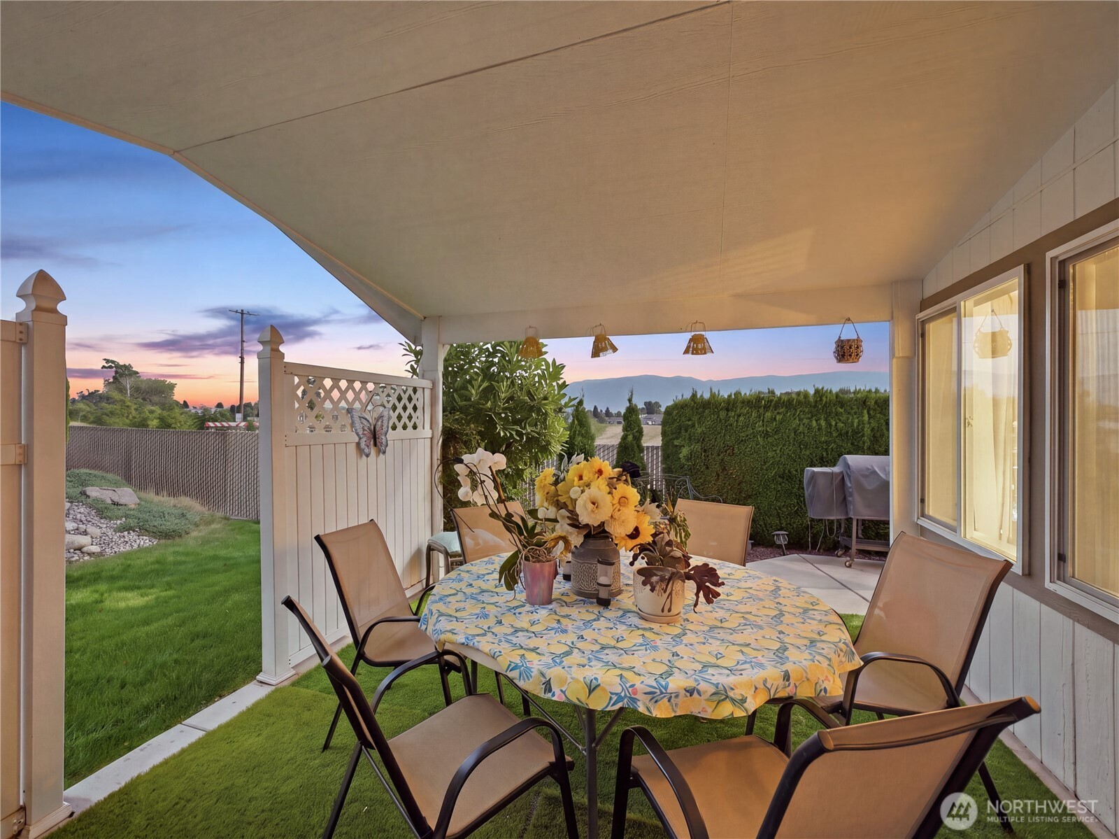 554 Canyon Drive Property Photo 4