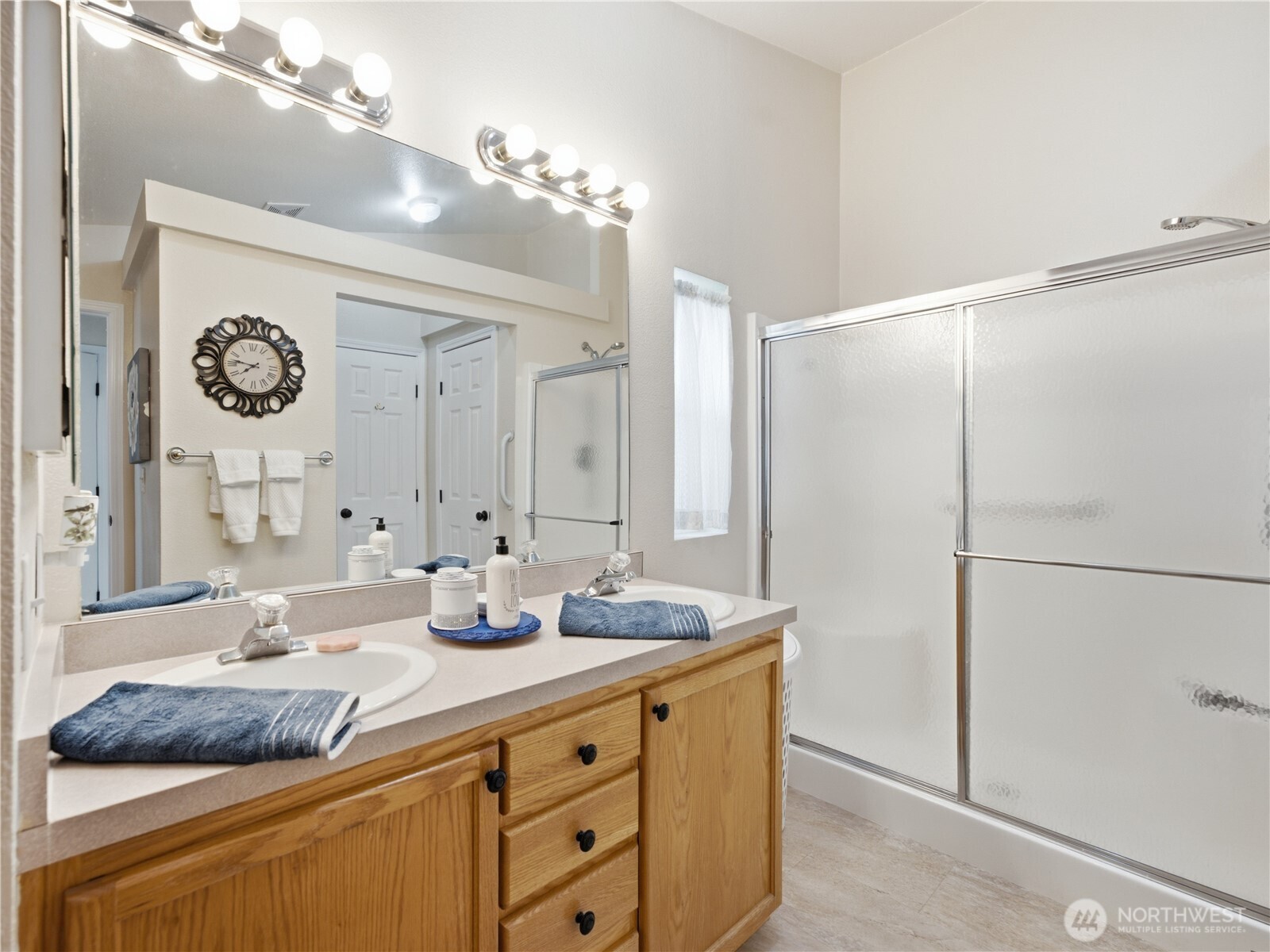 554 Canyon Drive Property Photo 23