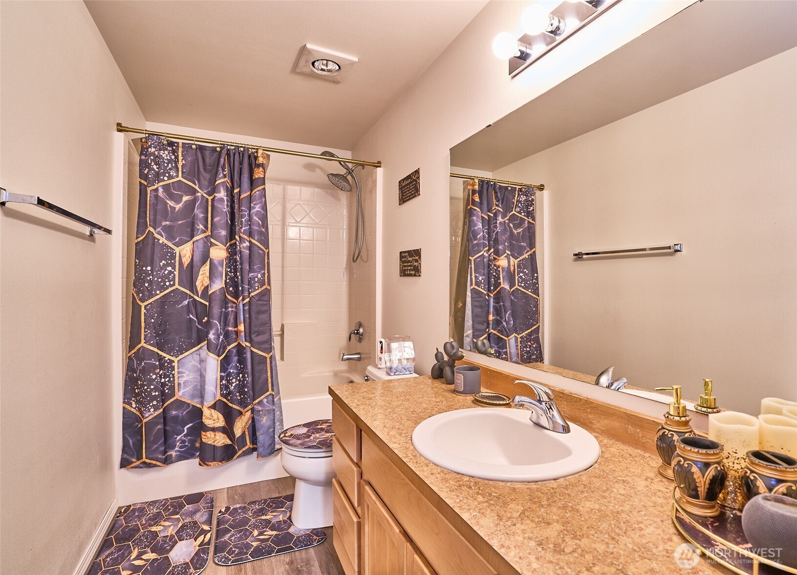 2660 Ne Old Belfair Highway Property Photo 8