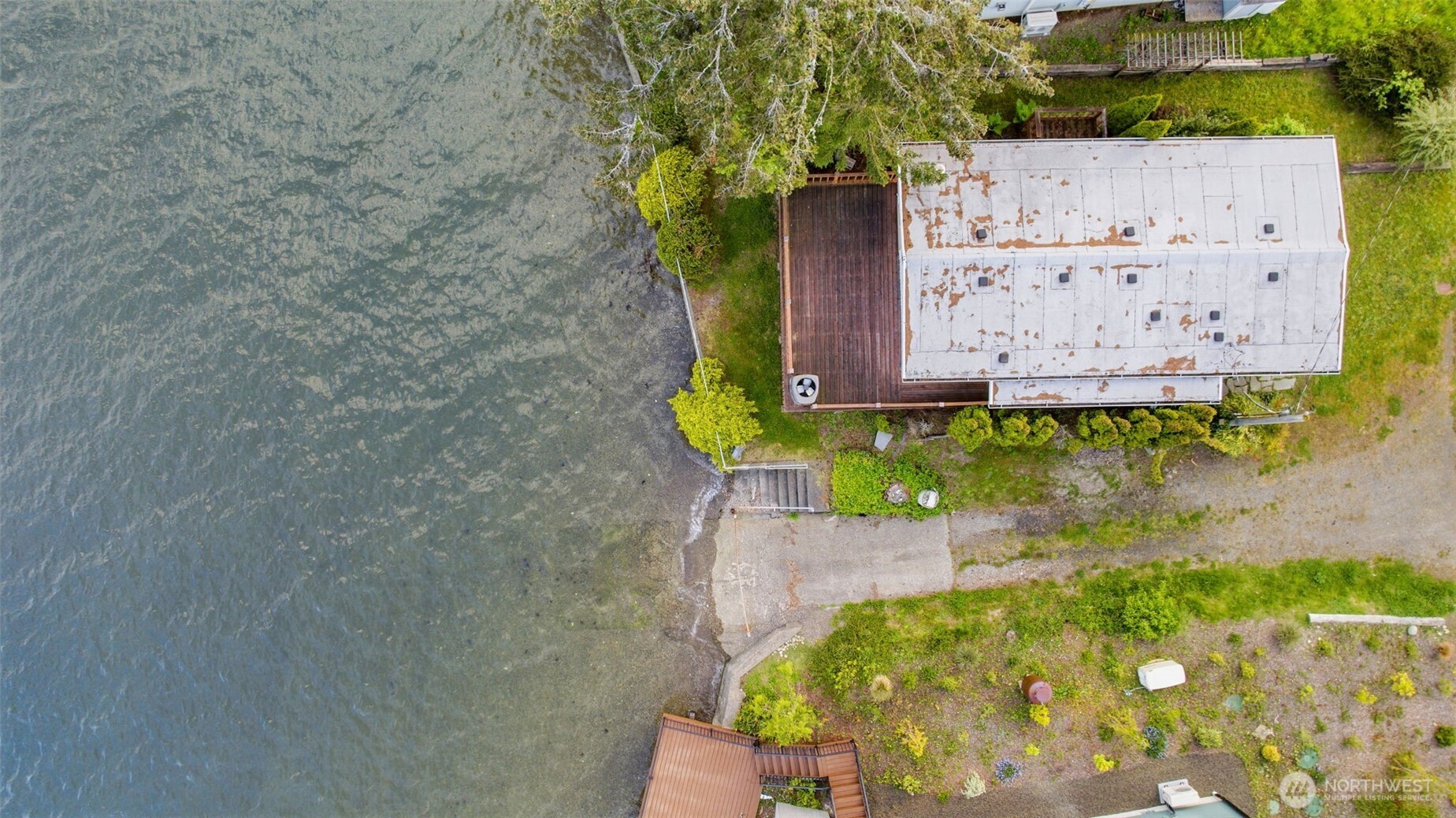 2838 Steamboat Island Loop Property Photo 9