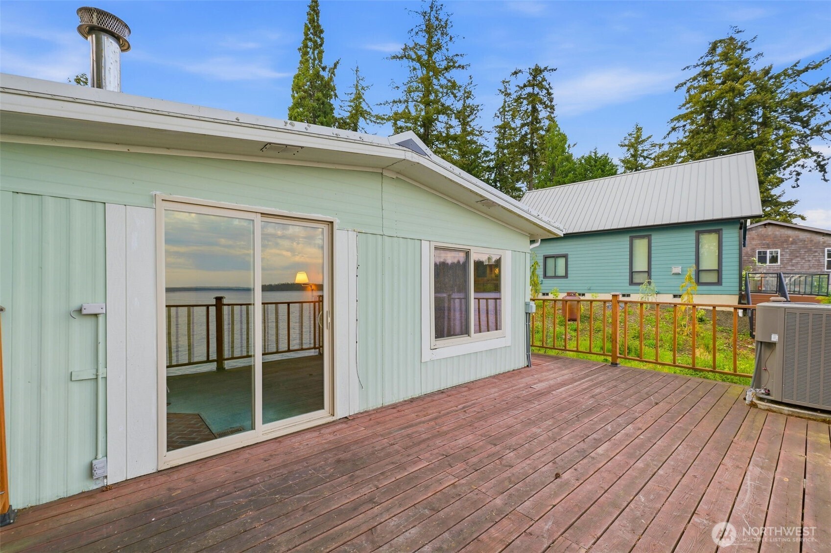 2838 Steamboat Island Loop Property Photo 19