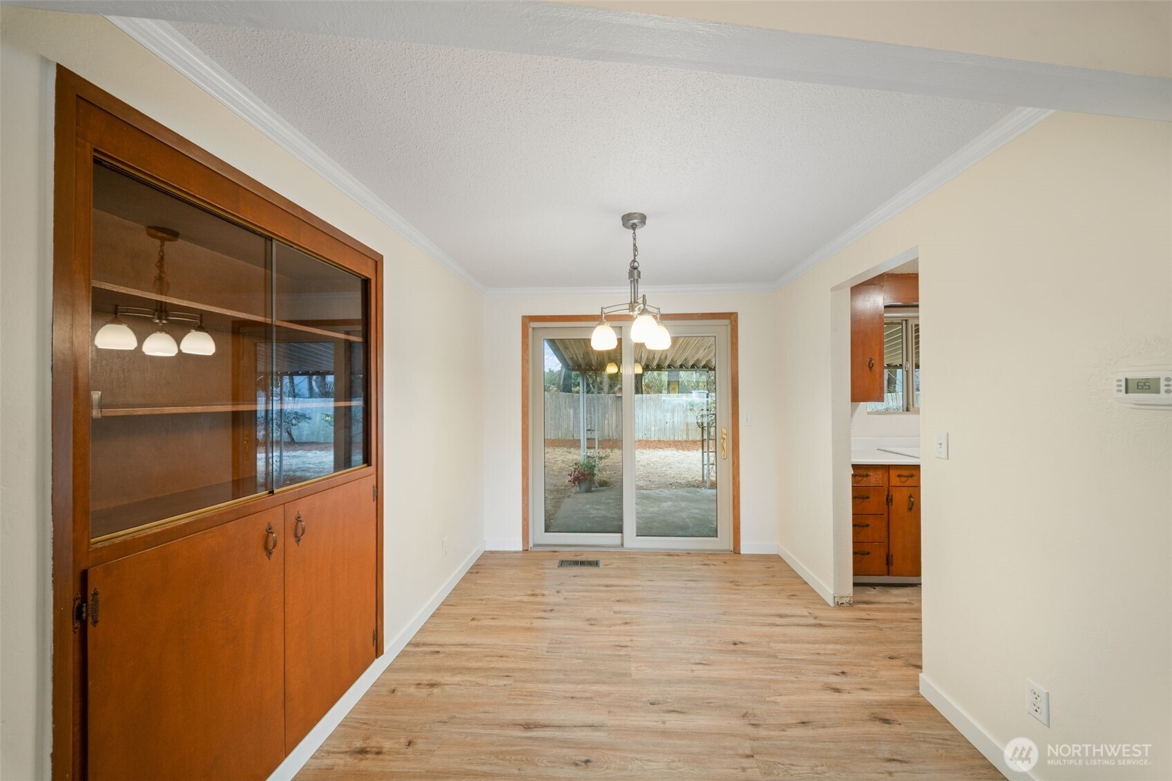 237 Y Street Property Photo 7