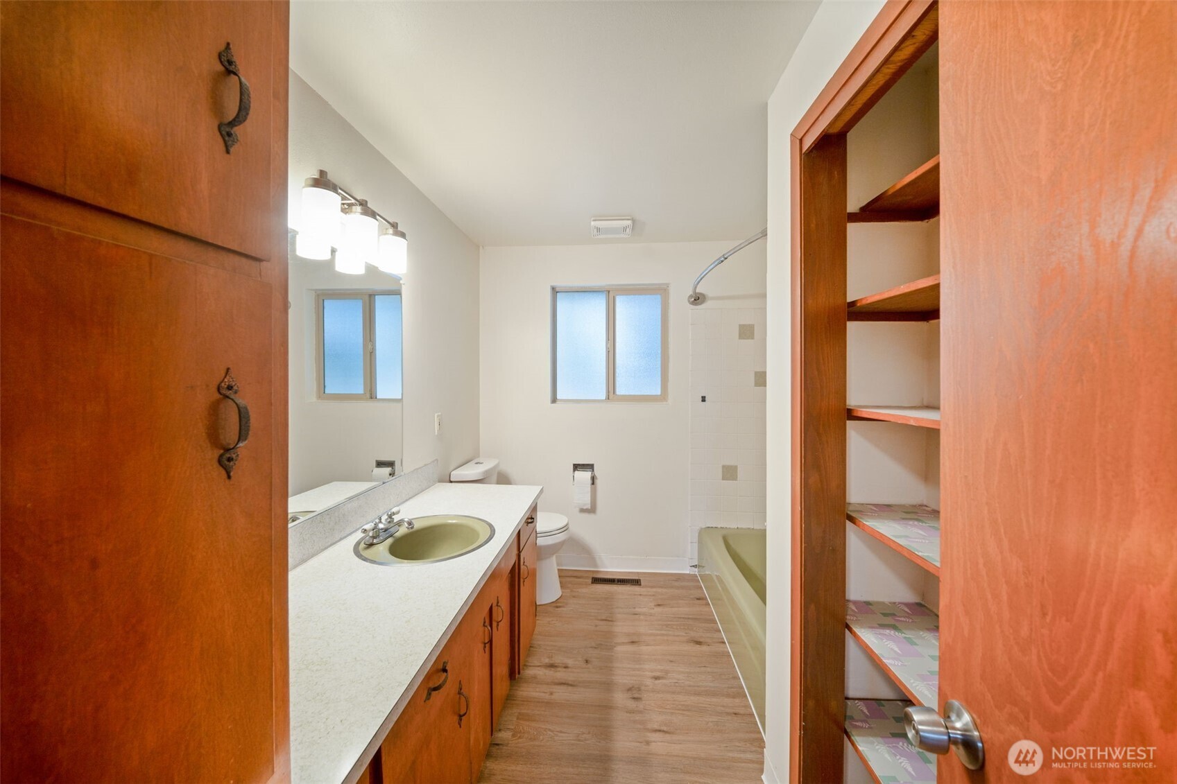 237 Y Street Property Photo 21