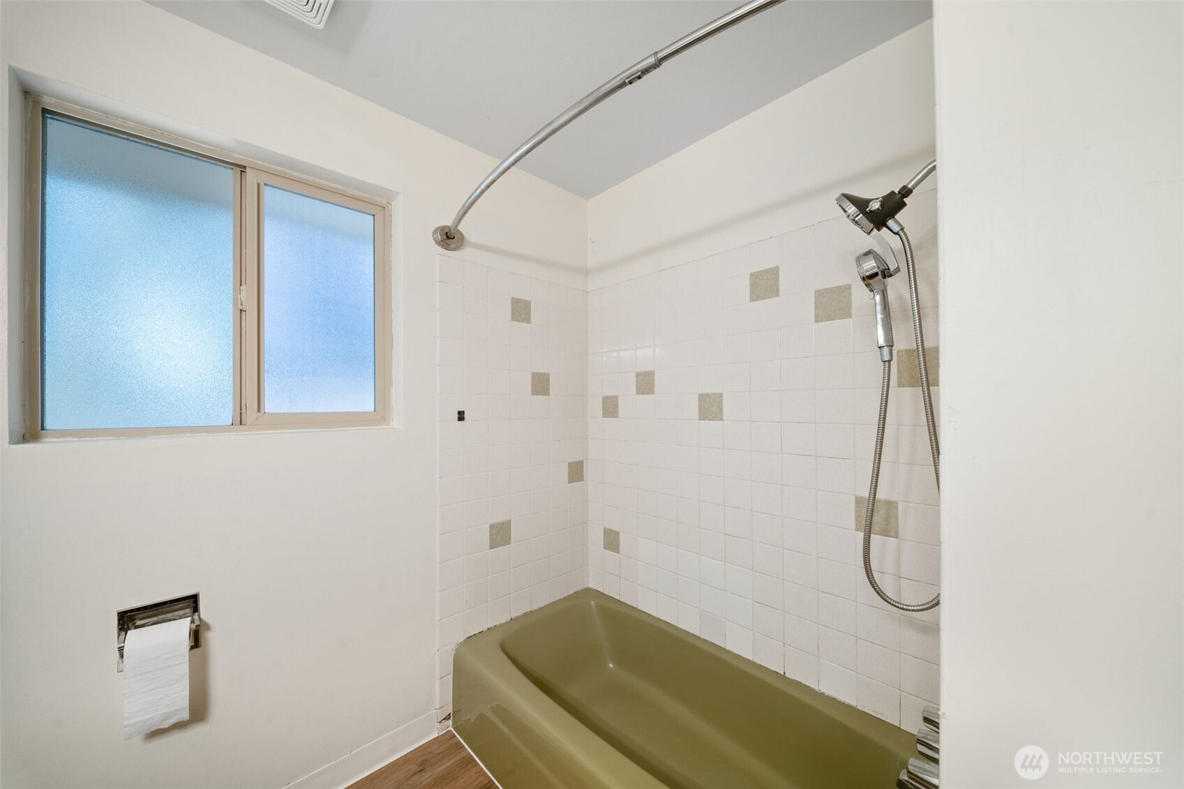 237 Y Street Property Photo 22