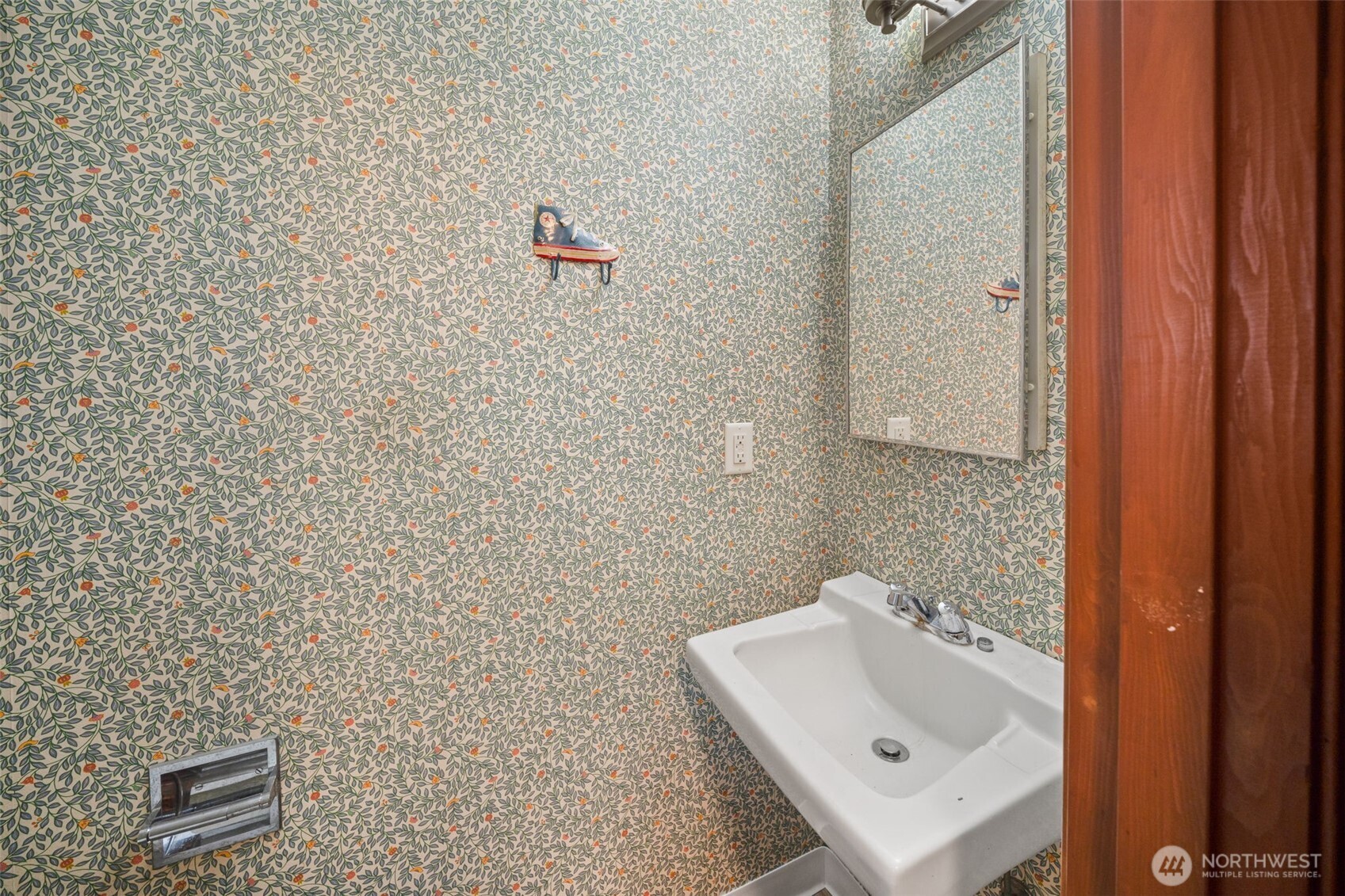 237 Y Street Property Photo 25