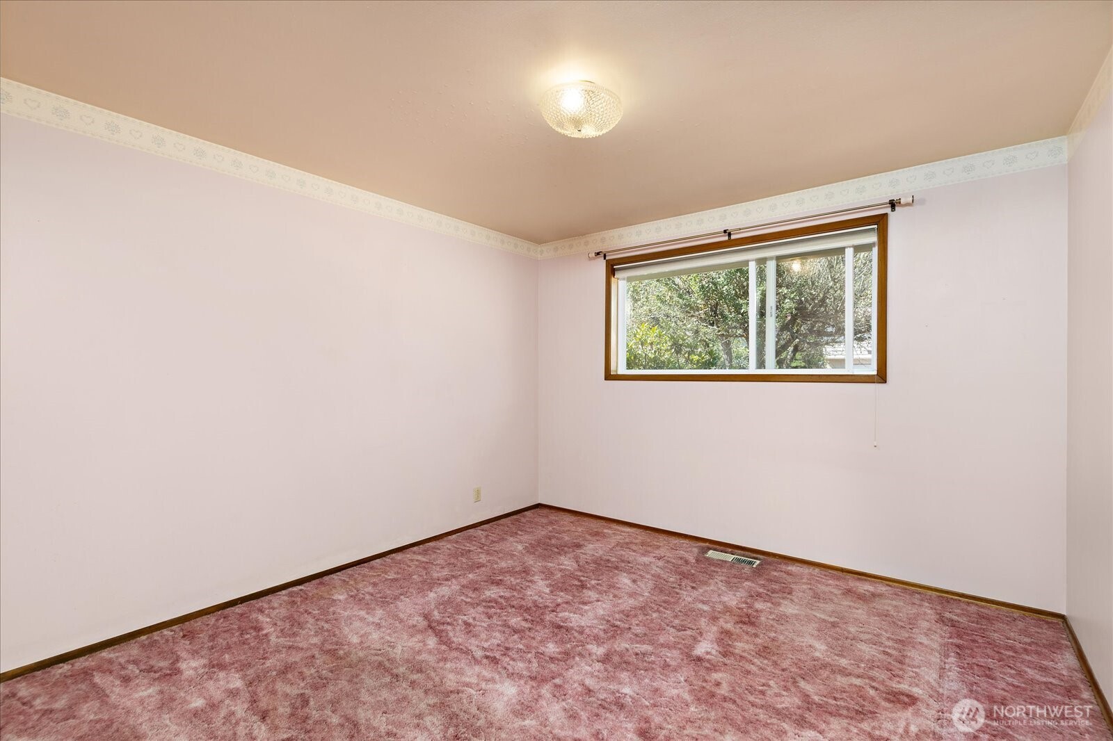 19233 83rd Place Property Photo 17