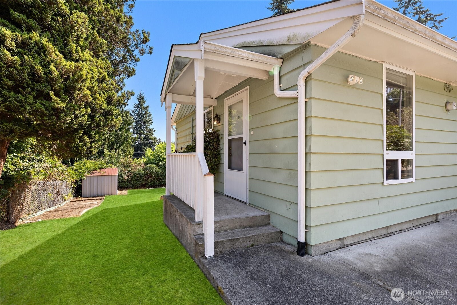 19233 83rd Place Property Photo 31