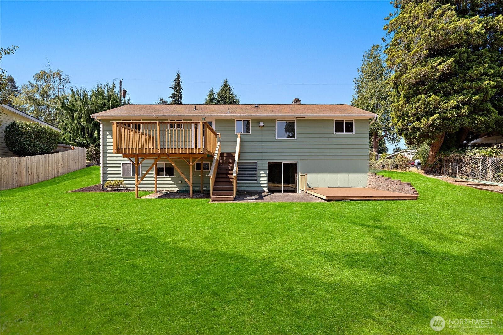 19233 83rd Place Property Photo 33