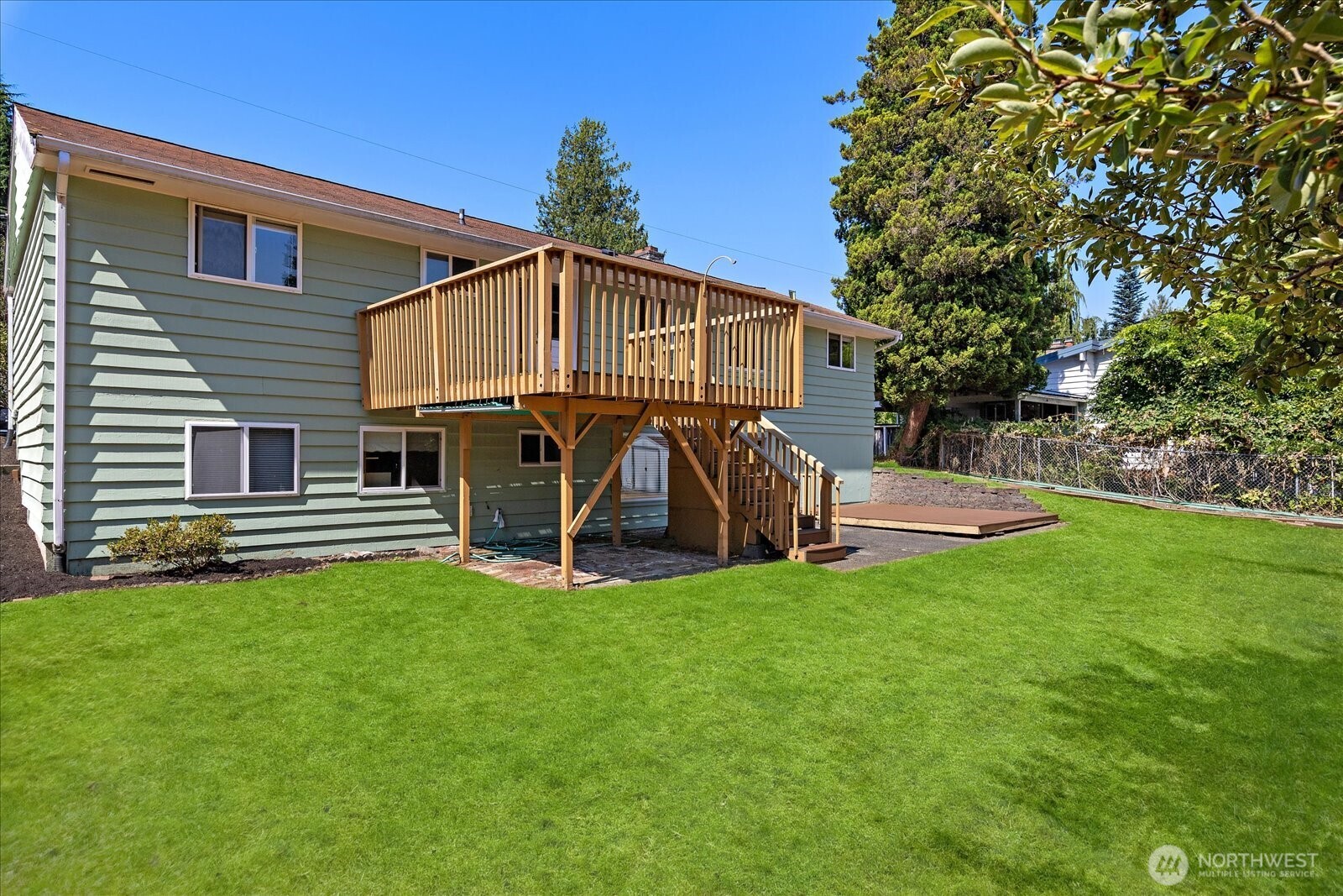 19233 83rd Place Property Photo 34