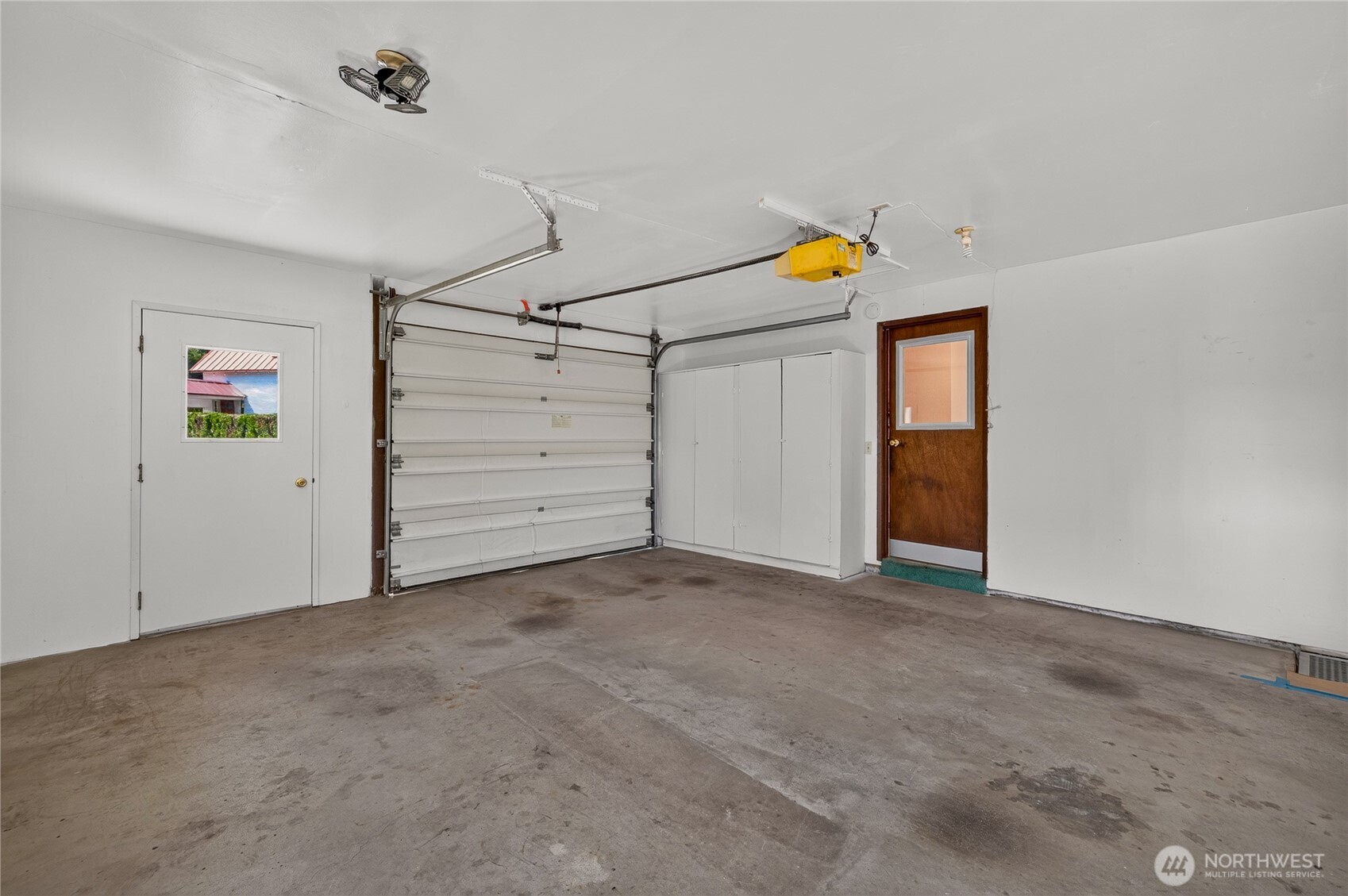 110 Central Avenue Property Photo 19