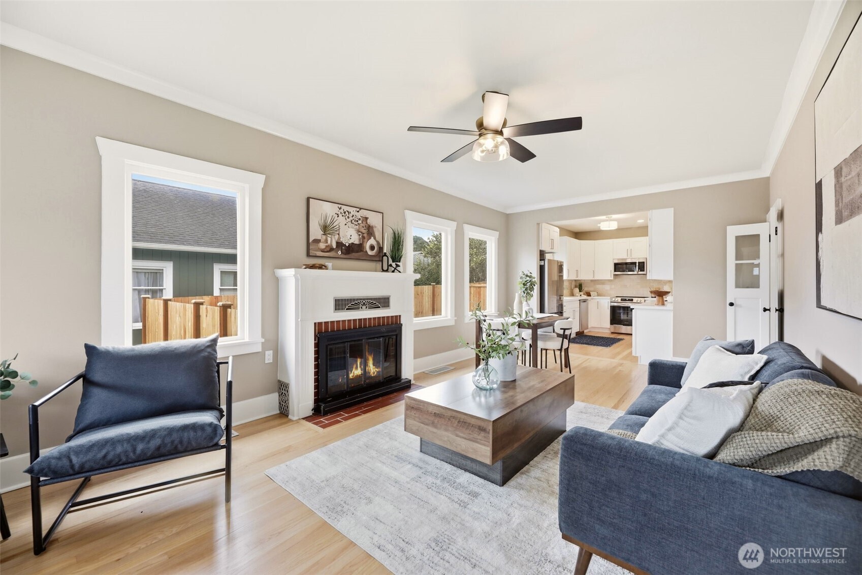 2018 Oakes Avenue Property Photo 4