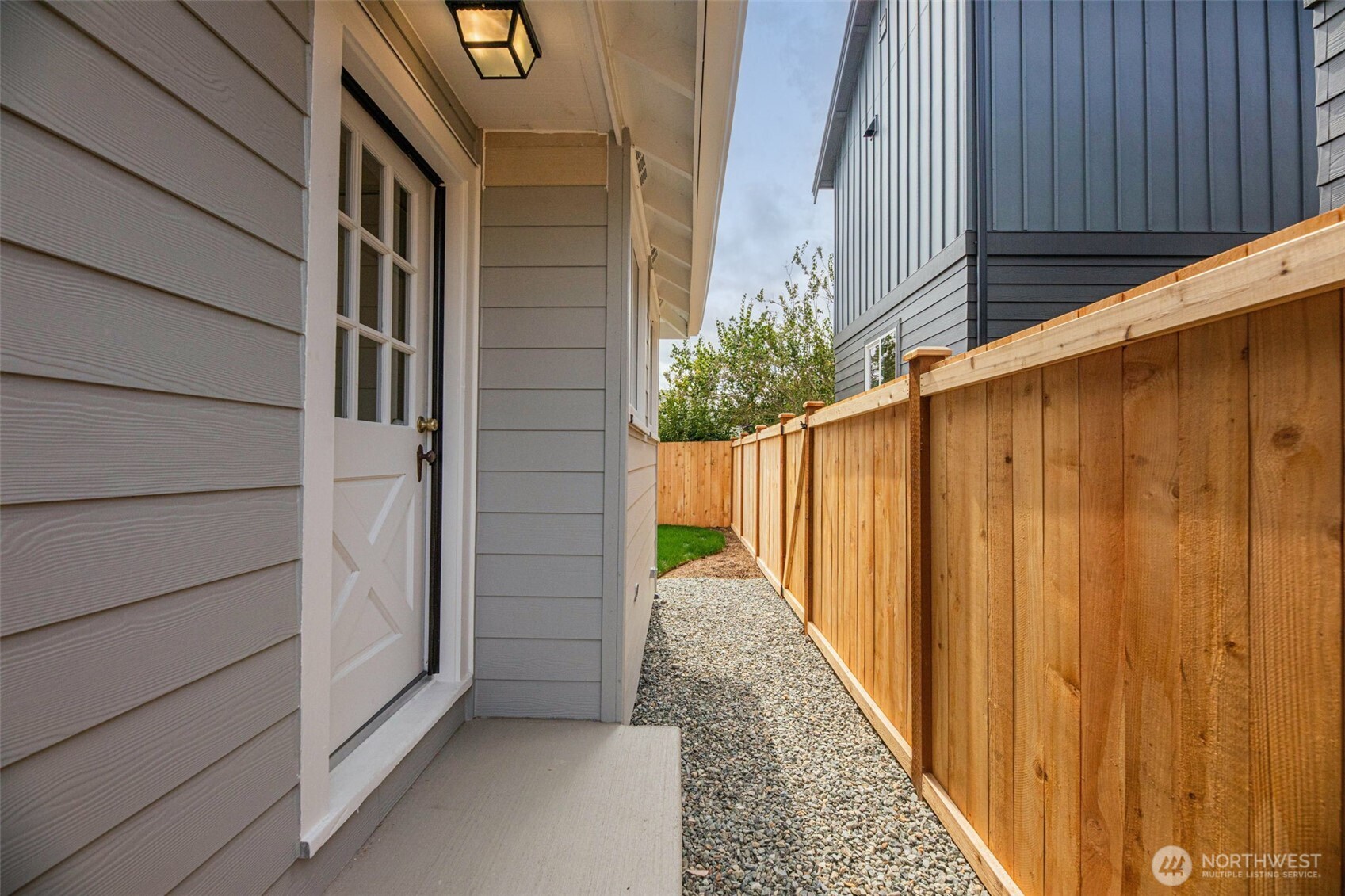 2018 Oakes Avenue Property Photo 23