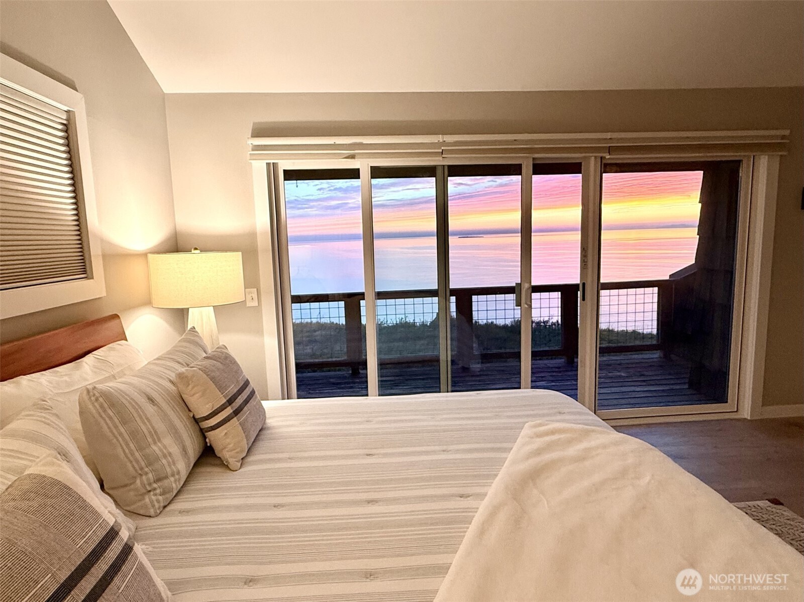 2285 W Beach Road C Property Photo 16