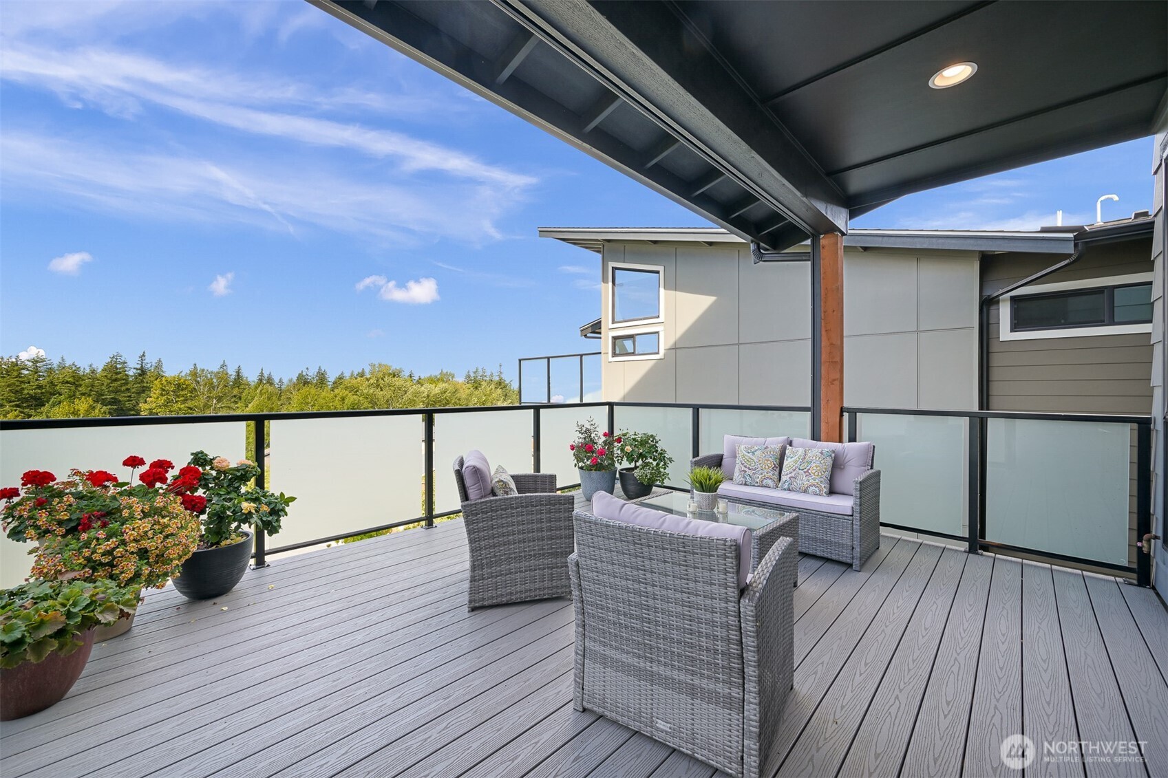 3414 Sussex Drive Property Photo 12