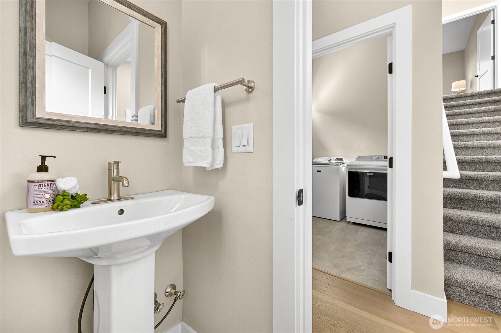 3414 Sussex Drive Property Photo 34