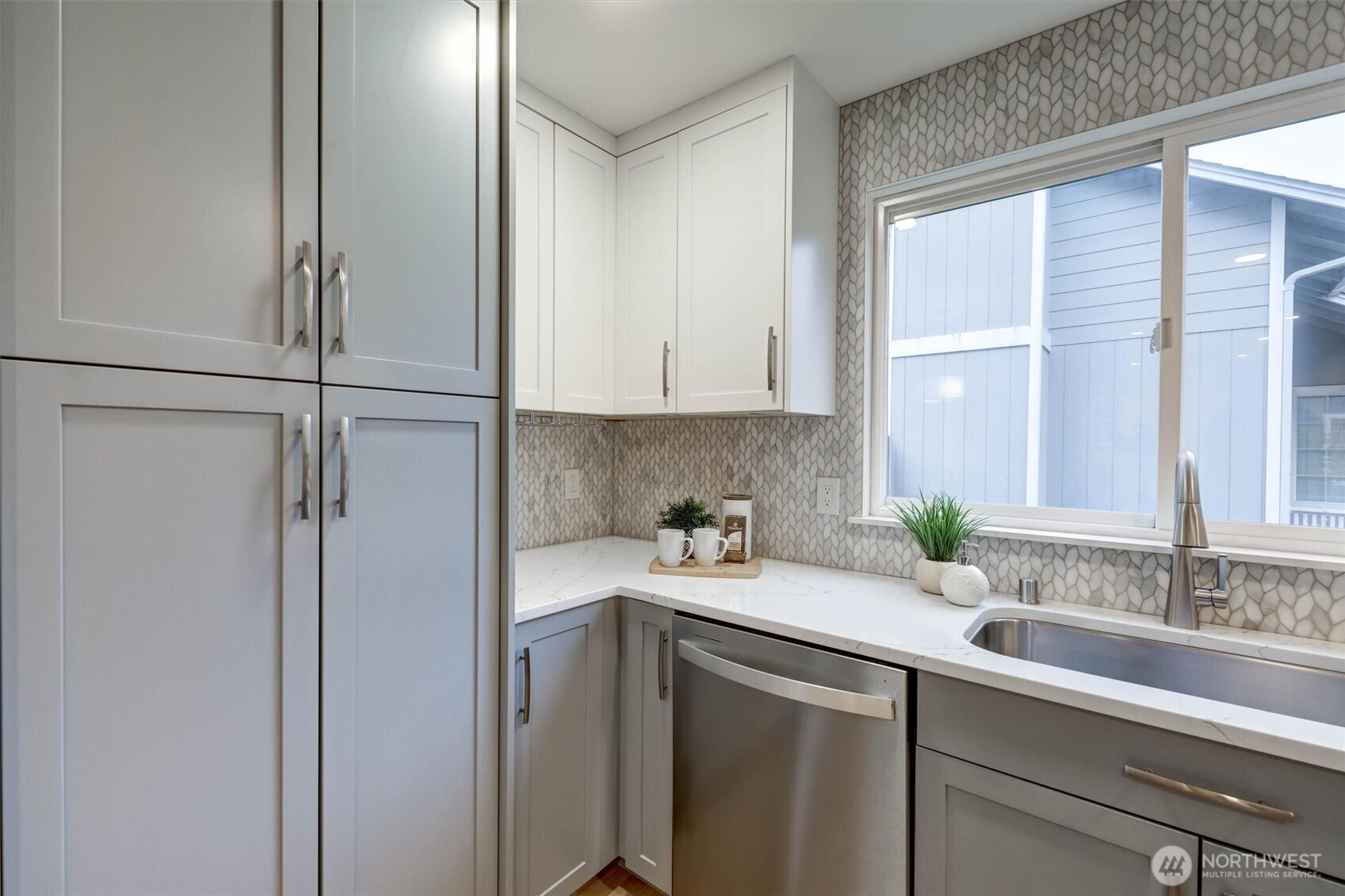 17611 150th Street Property Photo 9
