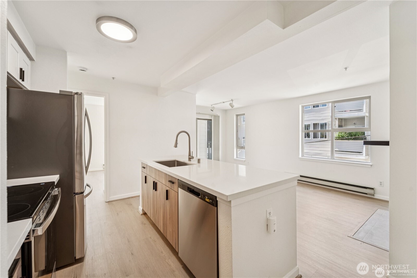 769 Hayes Street 405 Property Photo 1