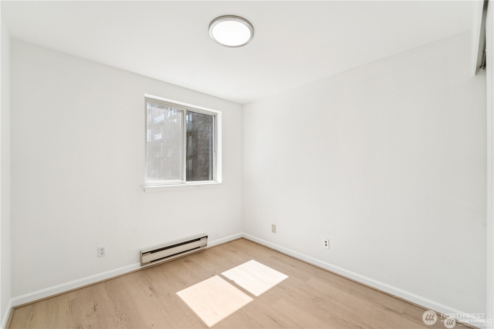 769 Hayes Street 405 Property Photo 10