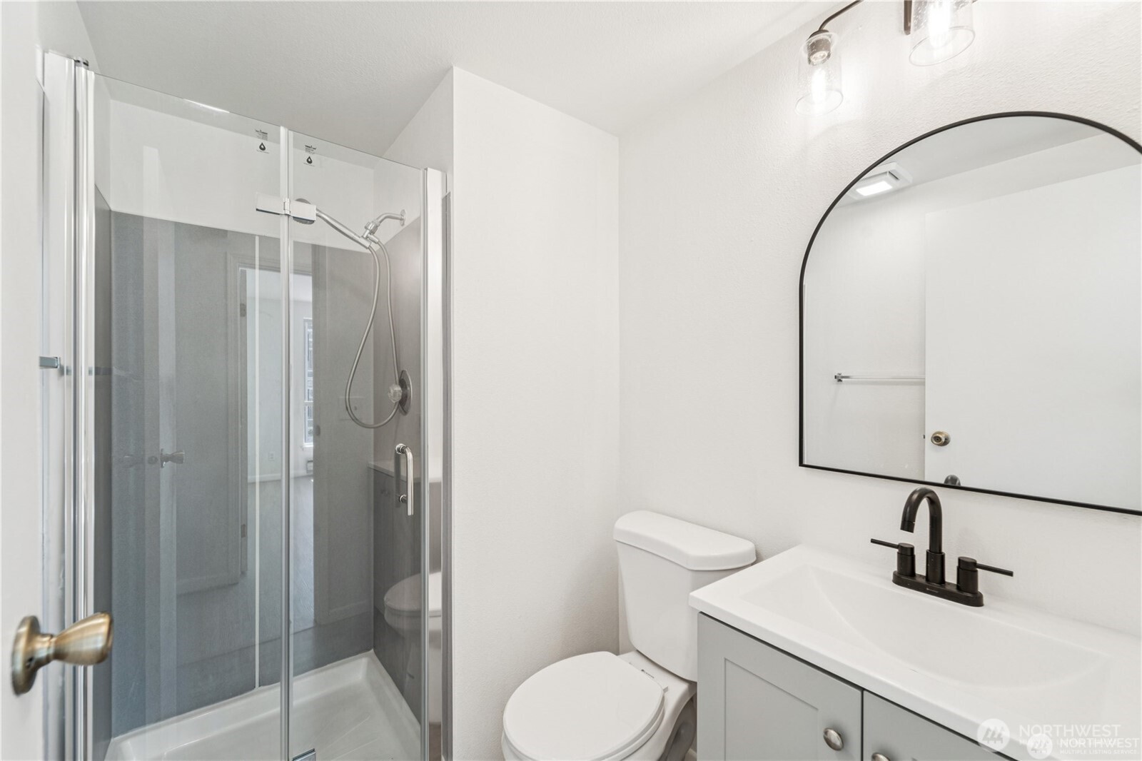 769 Hayes Street 405 Property Photo 11