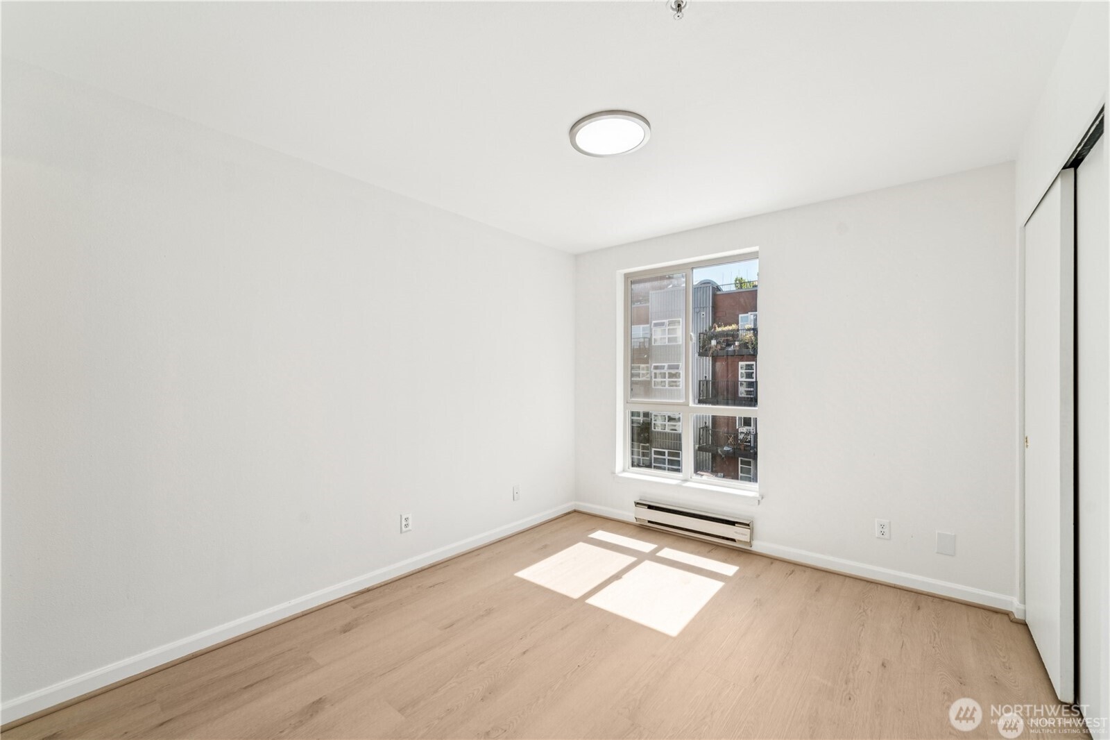 769 Hayes Street 405 Property Photo 12