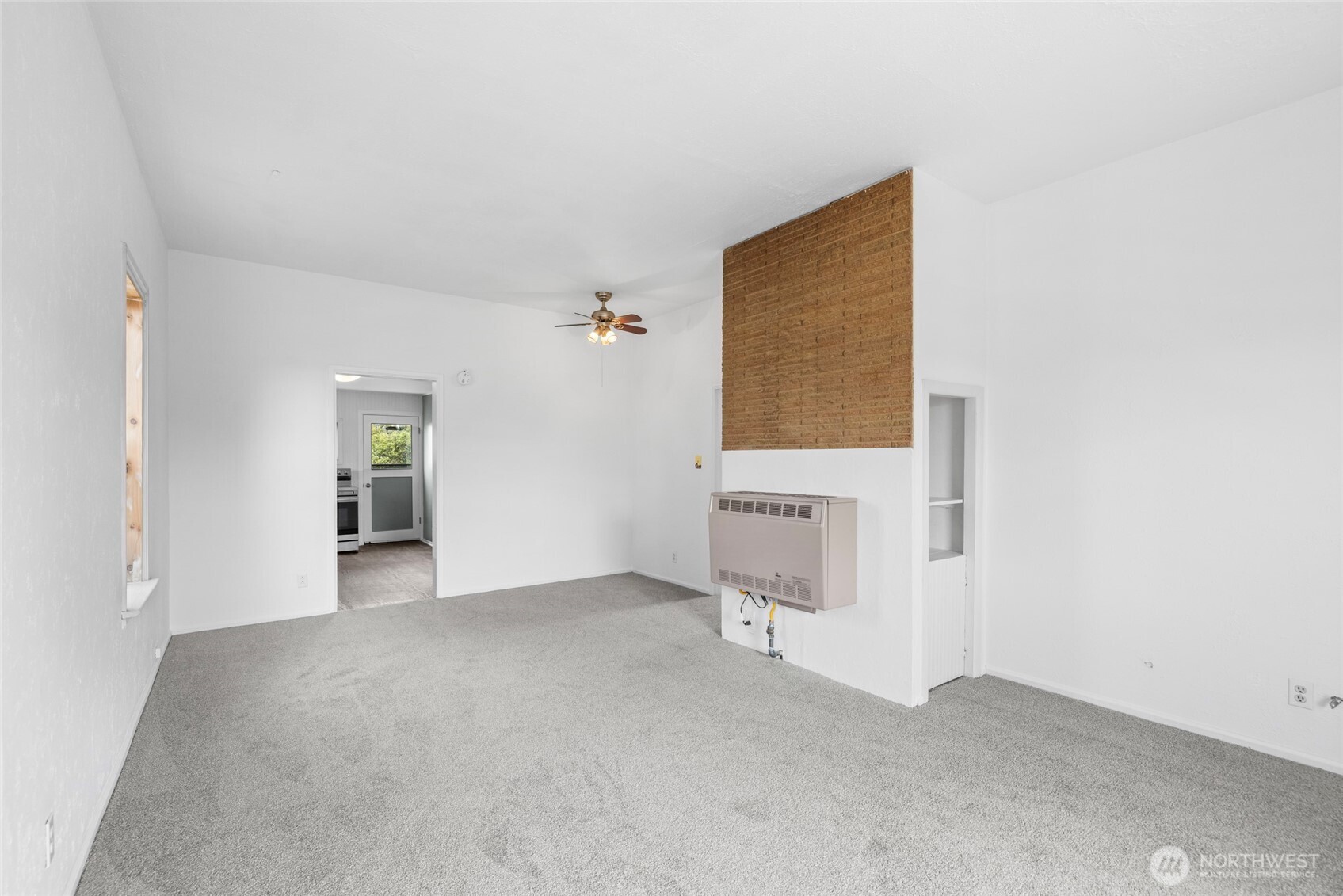 1442 E Whidbey Avenue Property Photo 11