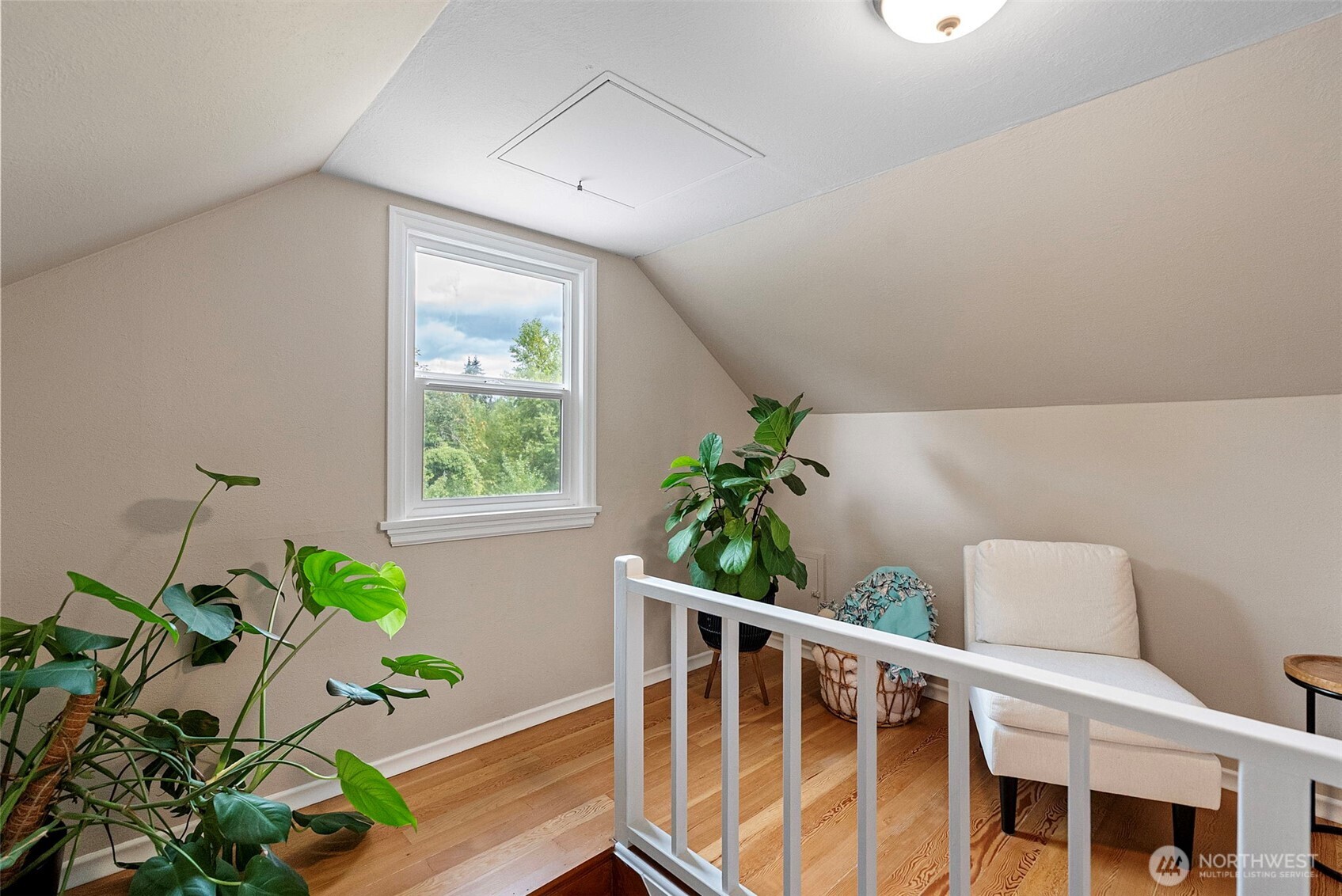 224 Bremerton Boulevard Property Photo 13