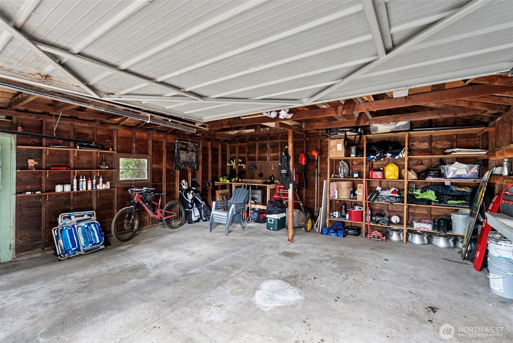 224 Bremerton Boulevard Property Photo 20
