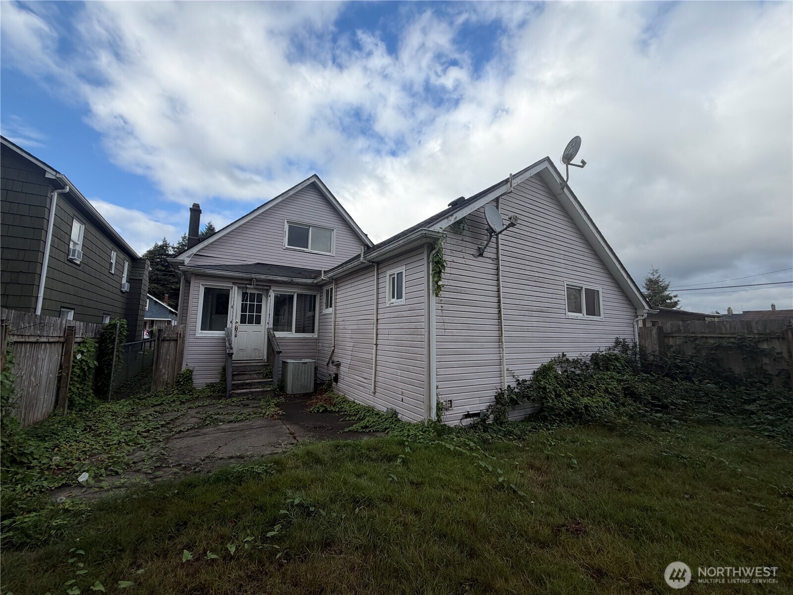 152 Karr Avenue Property Photo 2