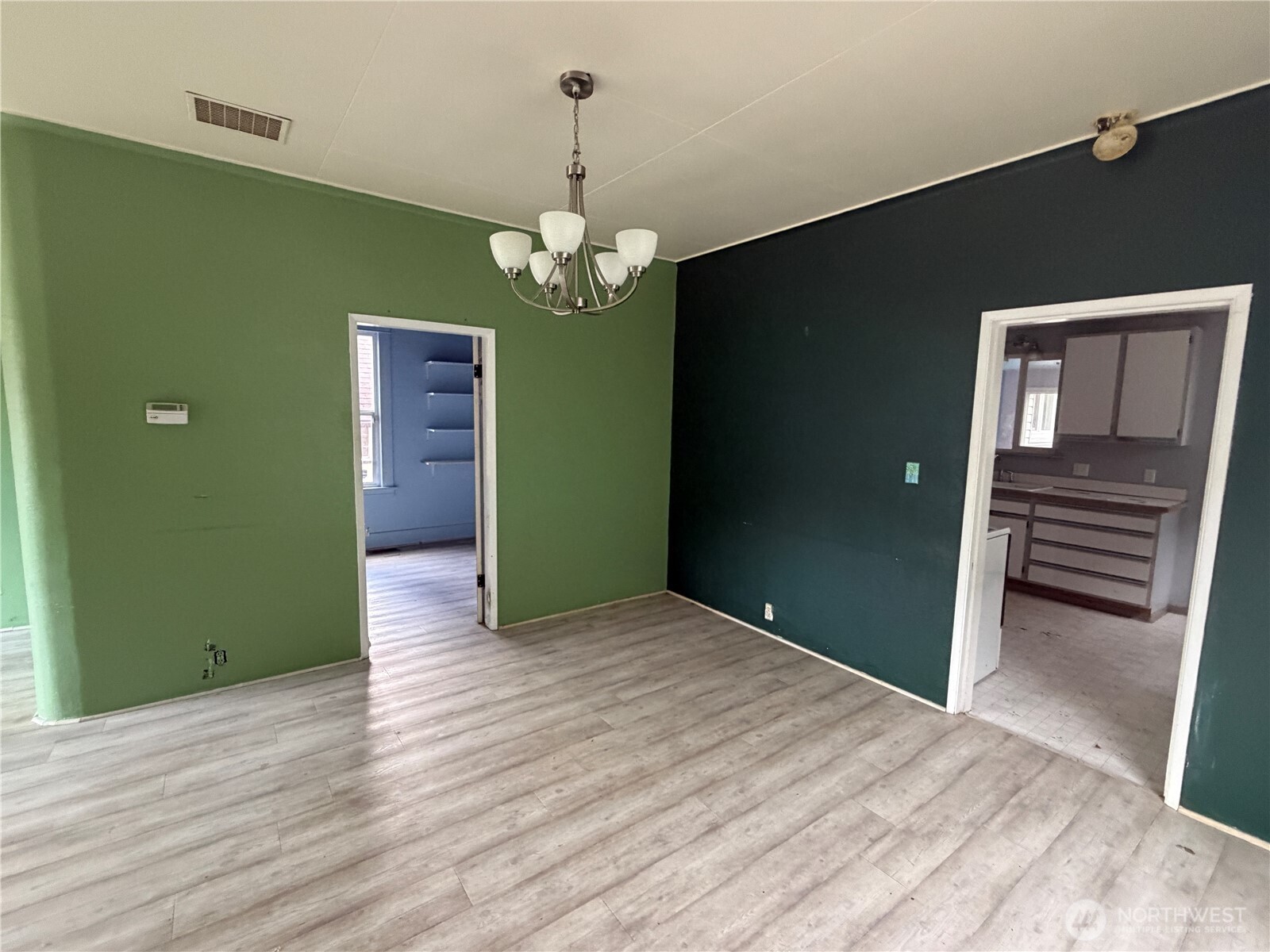 152 Karr Avenue Property Photo 5