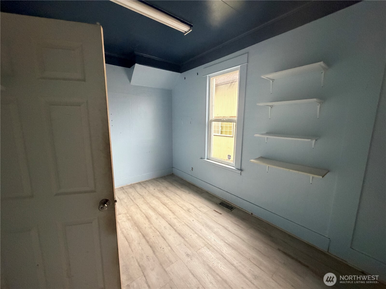 152 Karr Avenue Property Photo 8