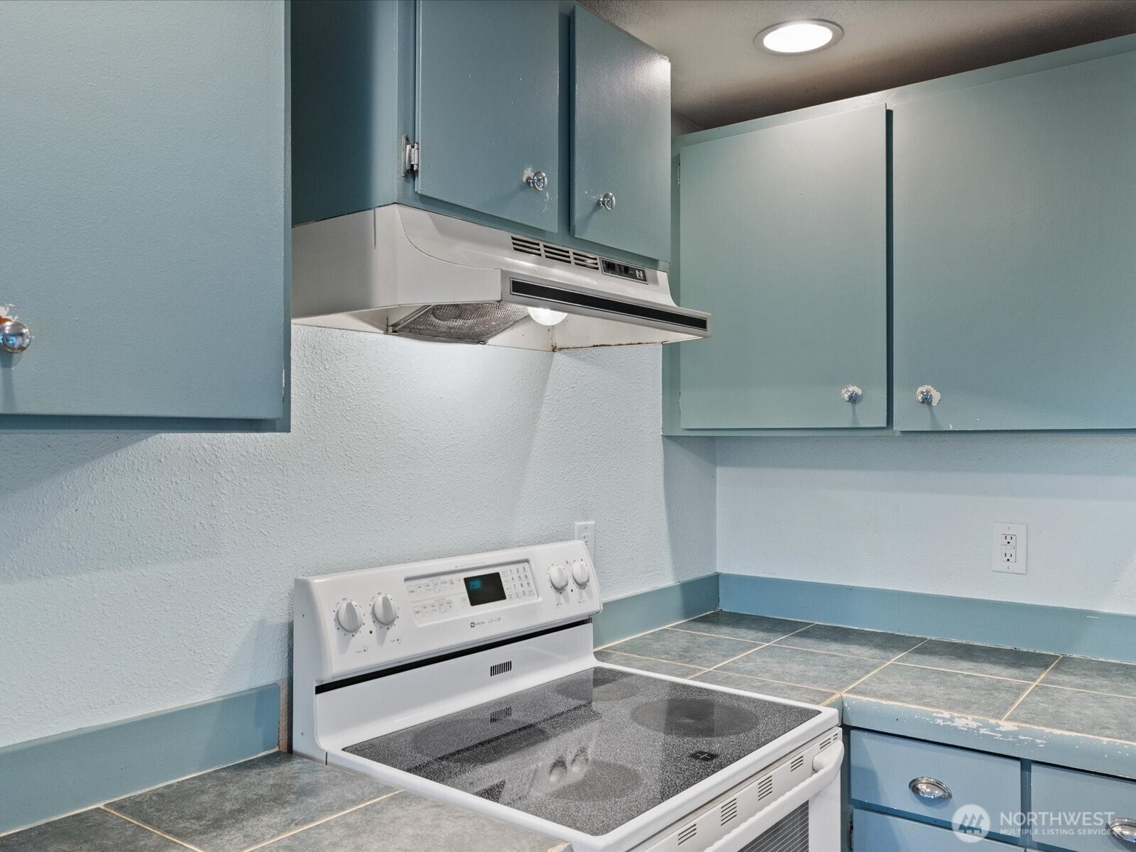 17710 Chappel Road Property Photo 8