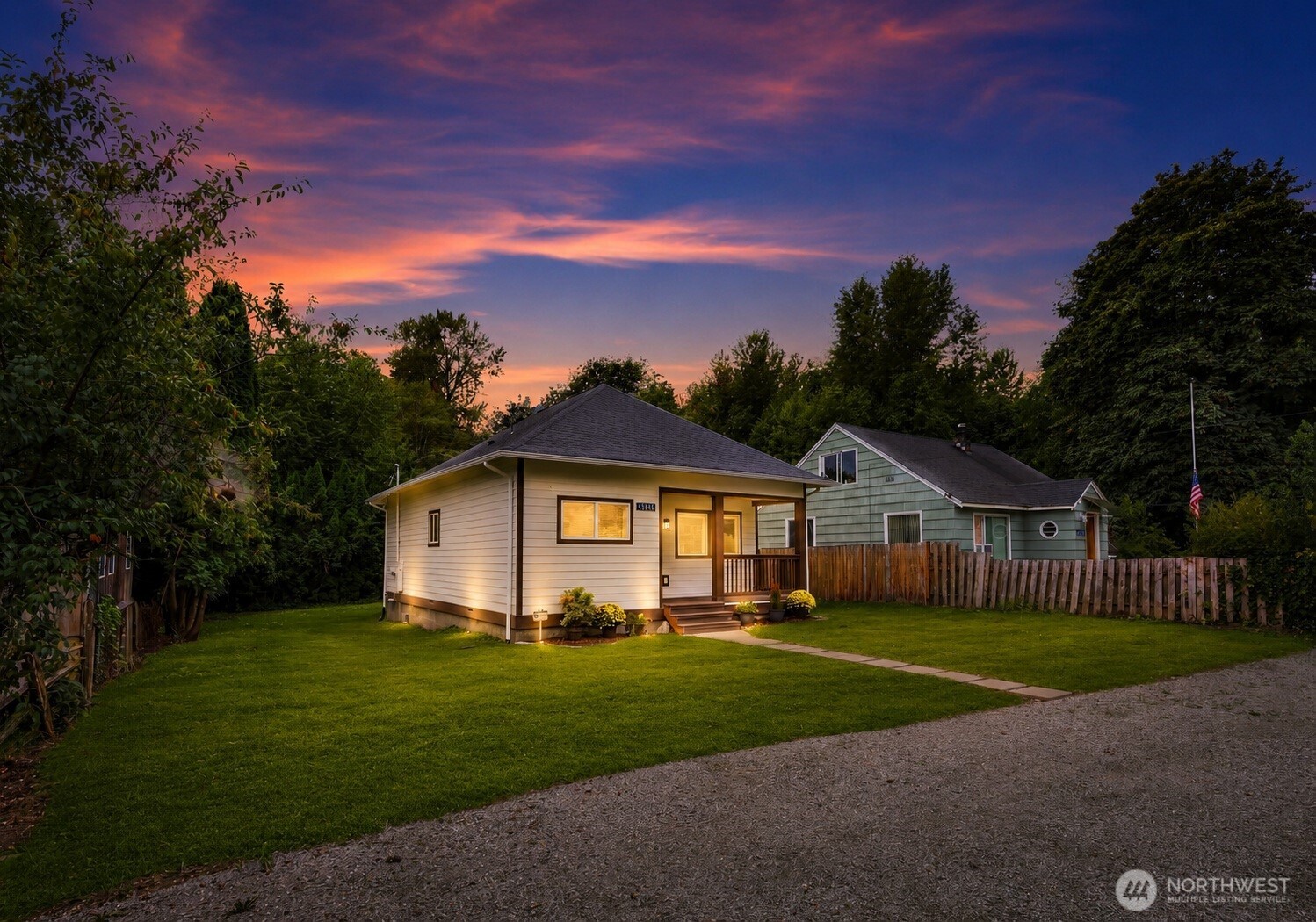 45886 Benjamin Street Property Photo 1
