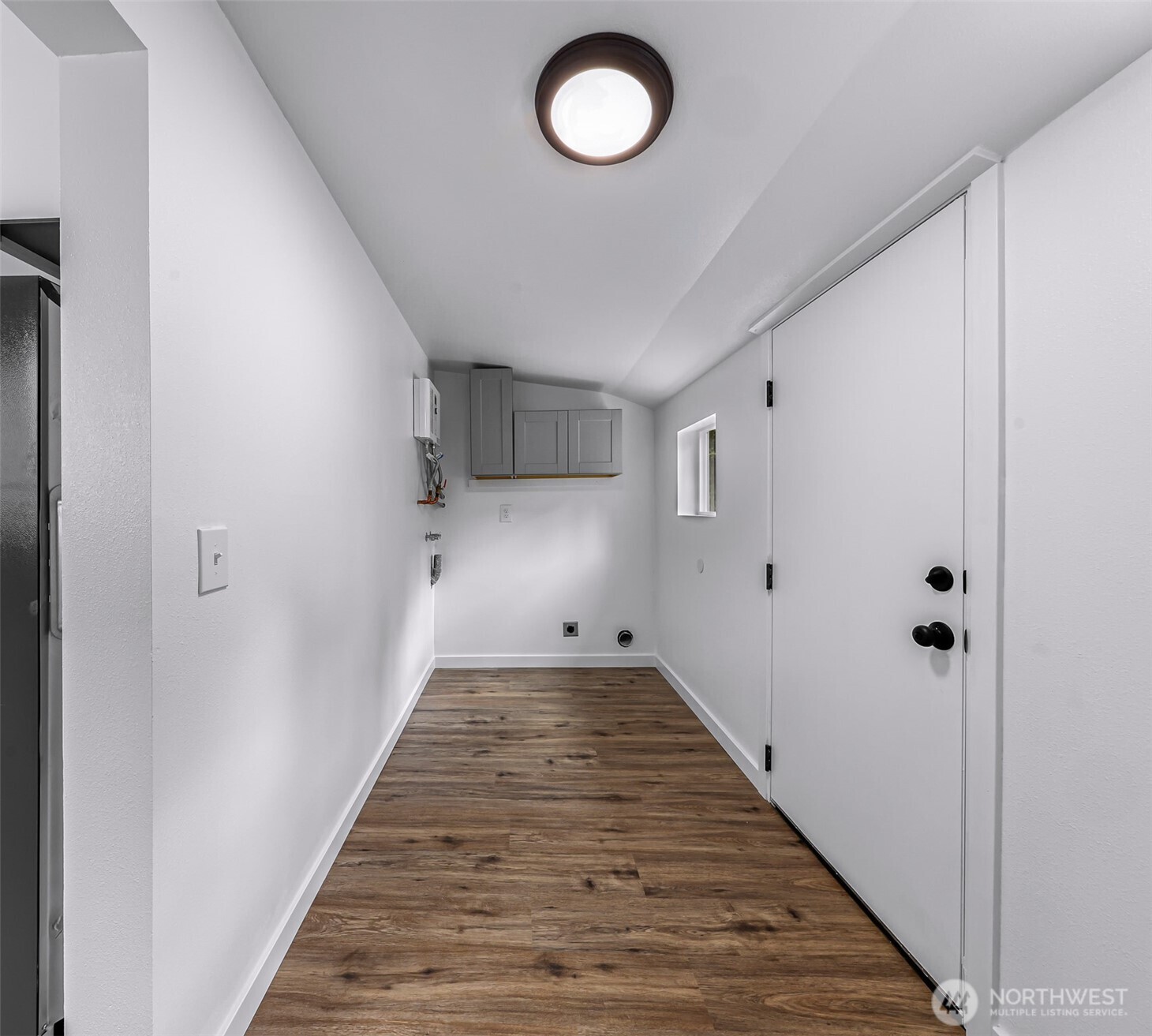 45886 Benjamin Street Property Photo 11
