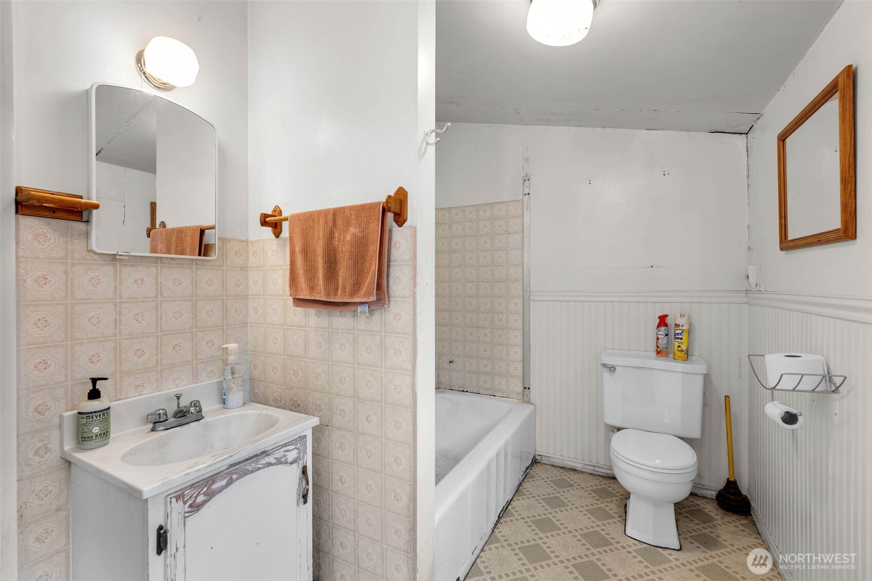 211 Young Road Property Photo 8