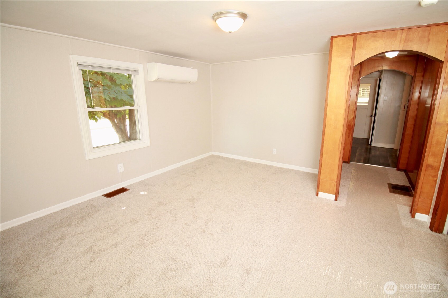 411 S Sprague Street Property Photo 12