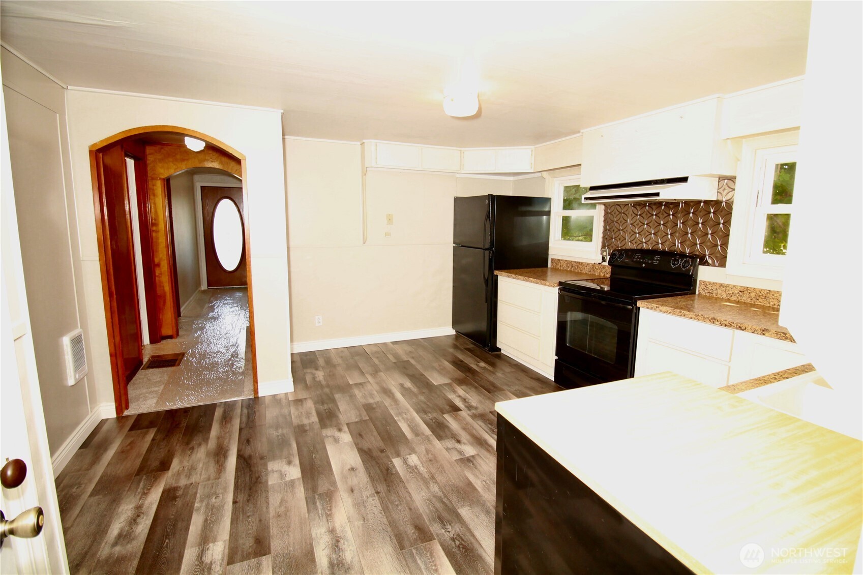 411 S Sprague Street Property Photo 17
