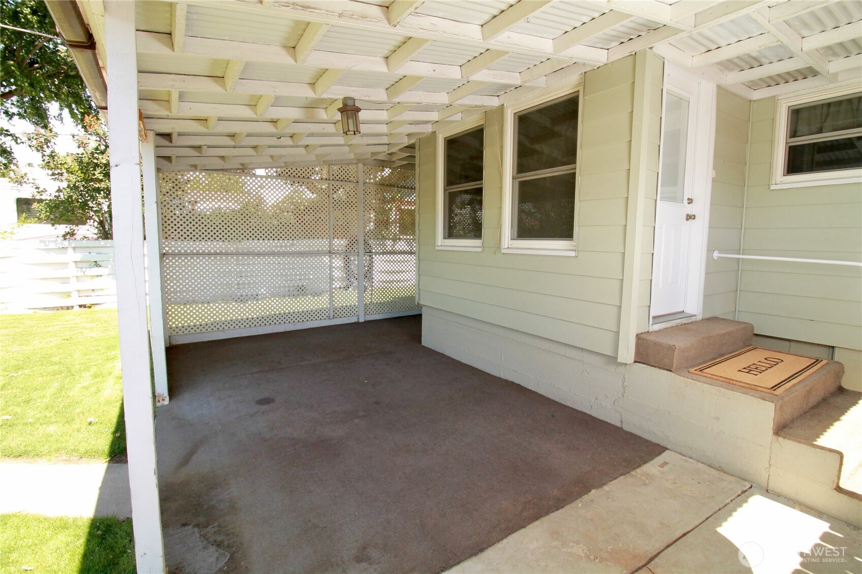 411 S Sprague Street Property Photo 31