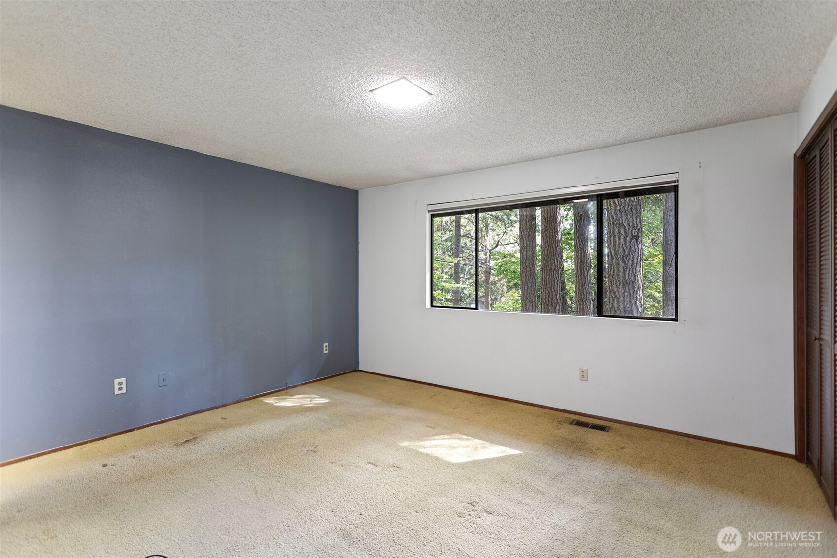 12929 Ne 25th Place Property Photo 30