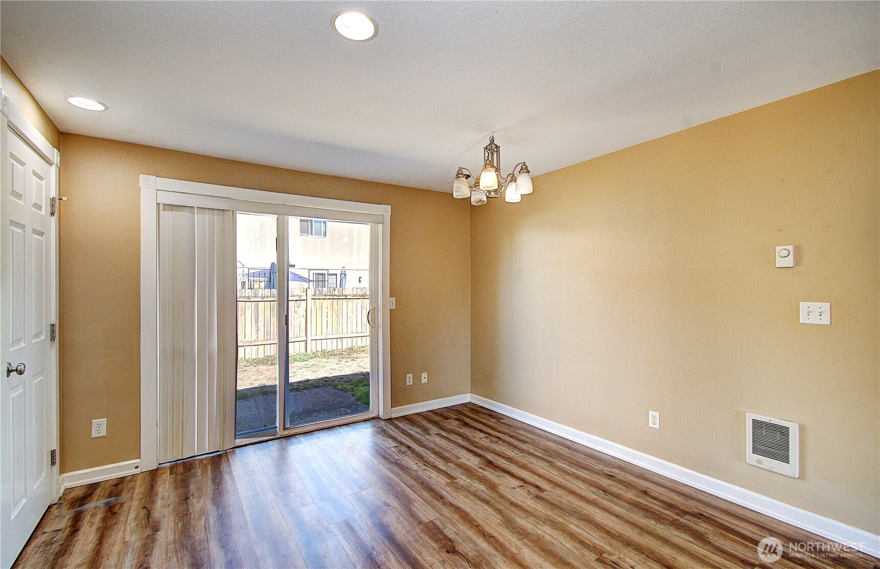 16002 Ne 74th Street Property Photo 11