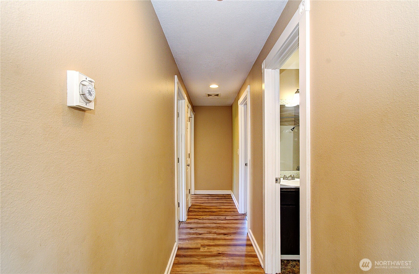 16002 Ne 74th Street Property Photo 12