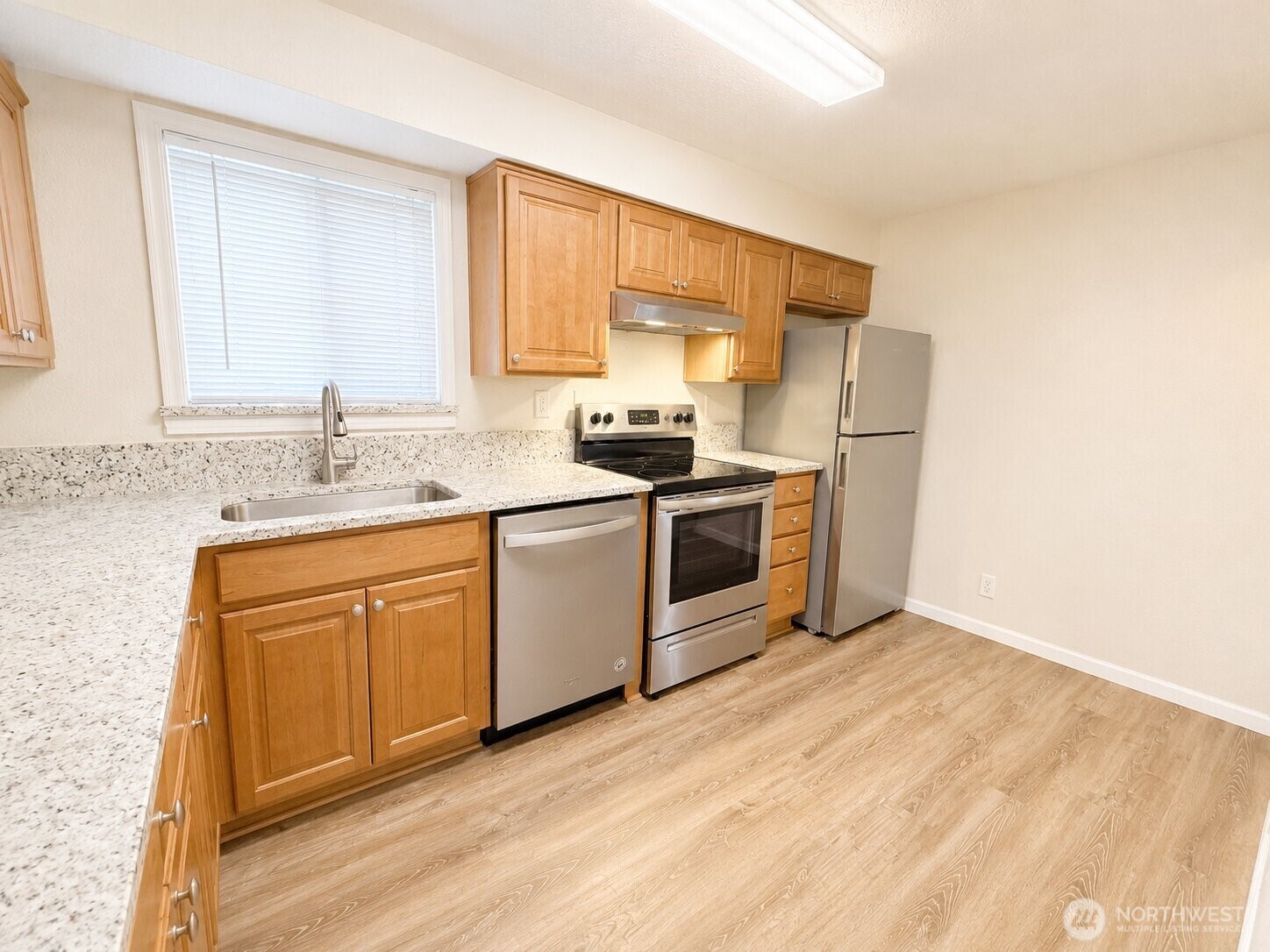 4209 37th Avenue B Property Photo 8